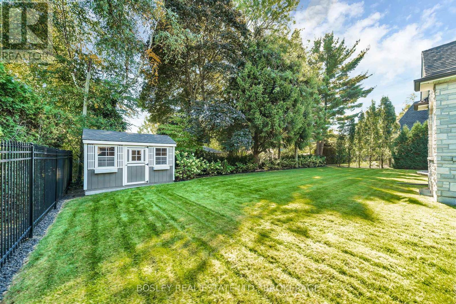 94 Terrence Park Drive, Hamilton, Ontario  L9G 1C2 - Photo 46 - X13488496