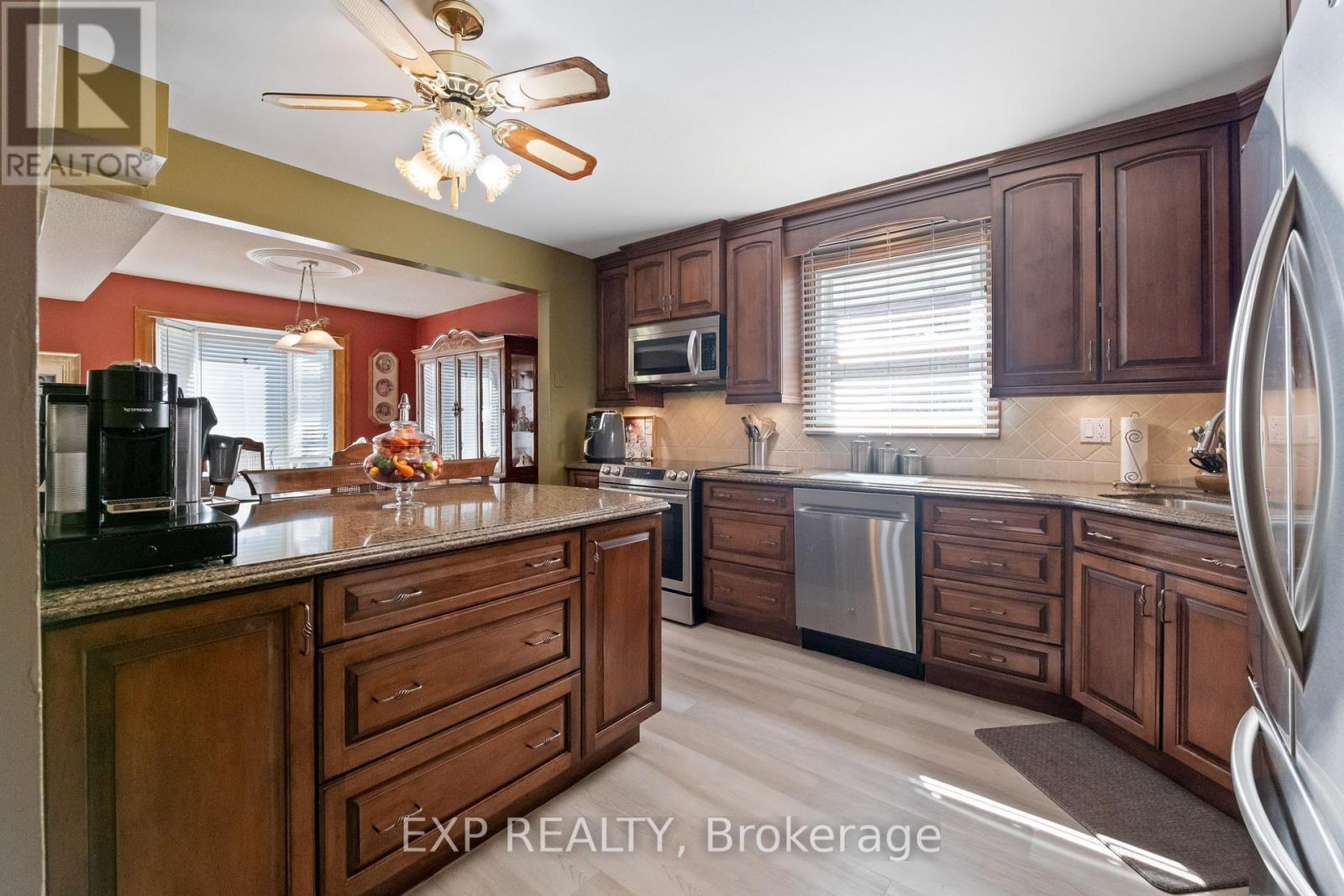 38 Capri Street, Thorold, Ontario  L2V 4S8 - Photo 11 - X13488546