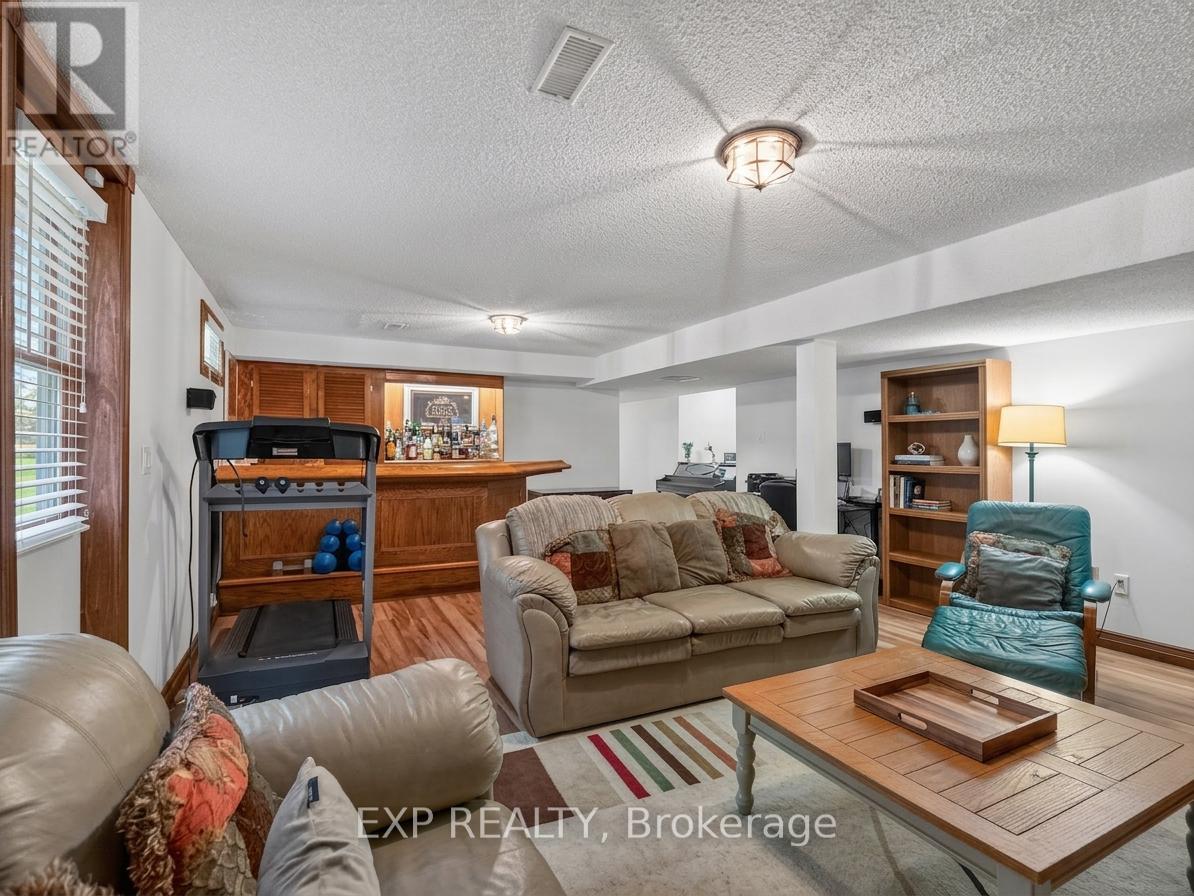 38 Capri Street, Thorold, Ontario  L2V 4S8 - Photo 26 - X13488546