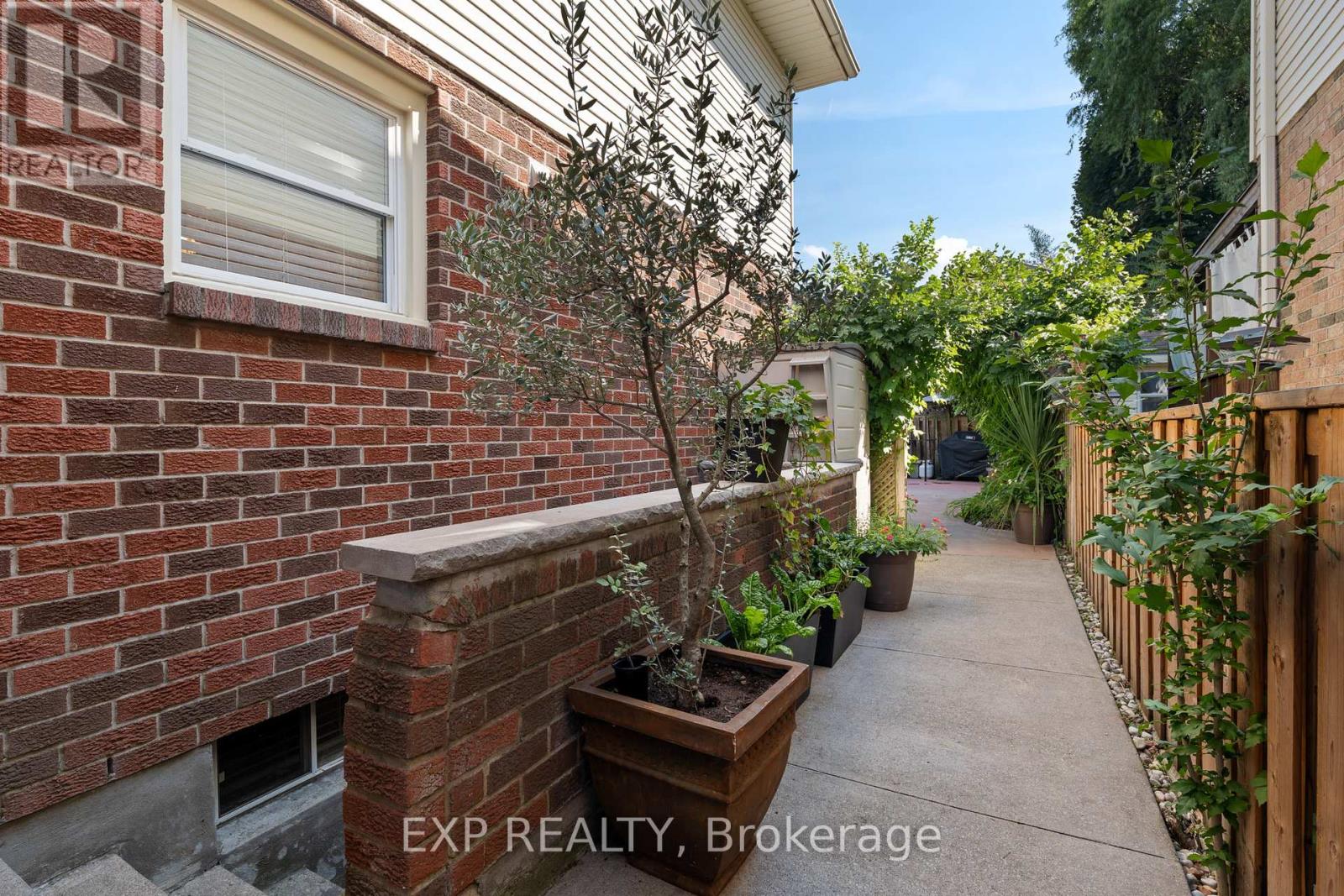 38 Capri Street, Thorold, Ontario  L2V 4S8 - Photo 33 - X13488546