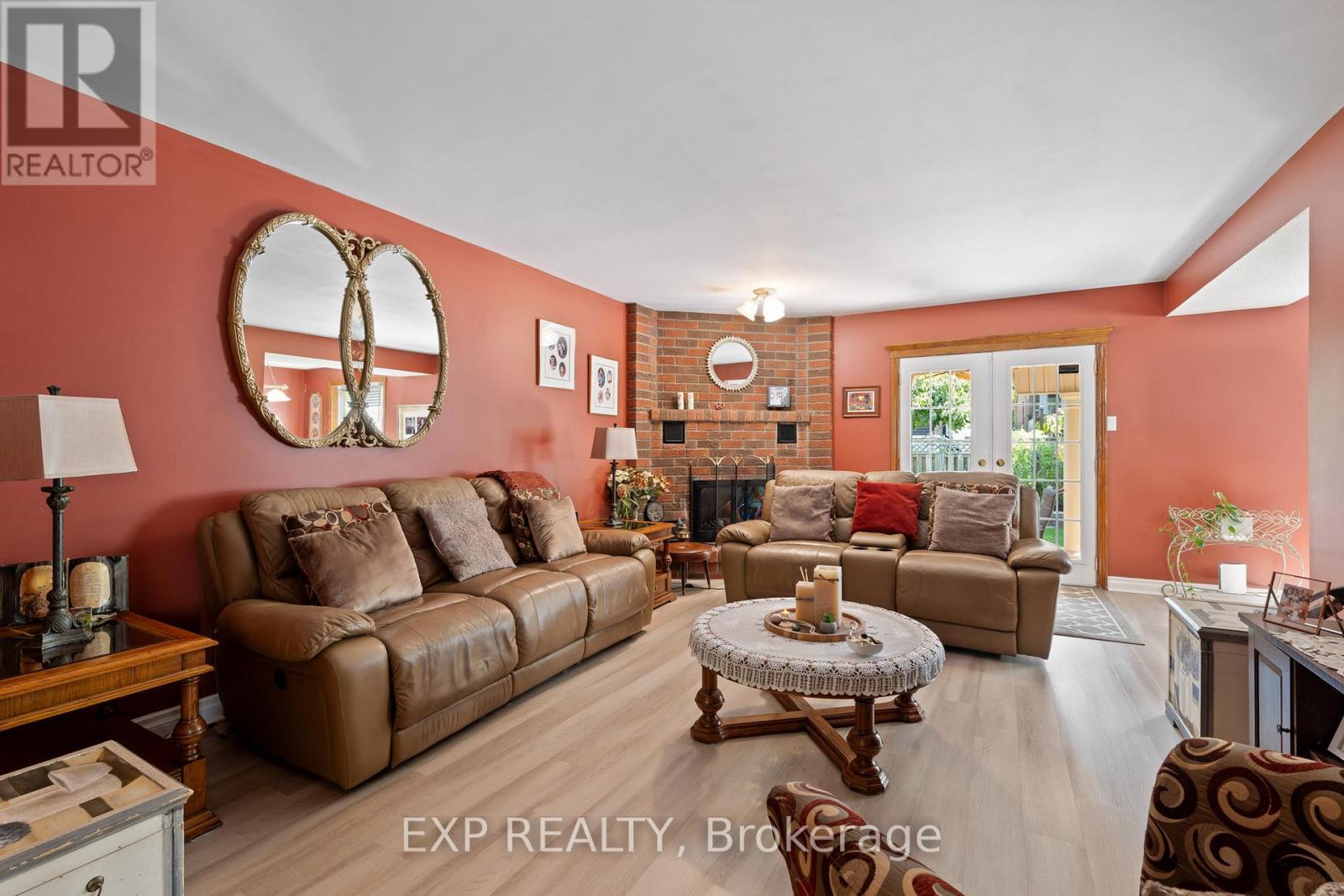 38 Capri Street, Thorold, Ontario  L2V 4S8 - Photo 6 - X13488546