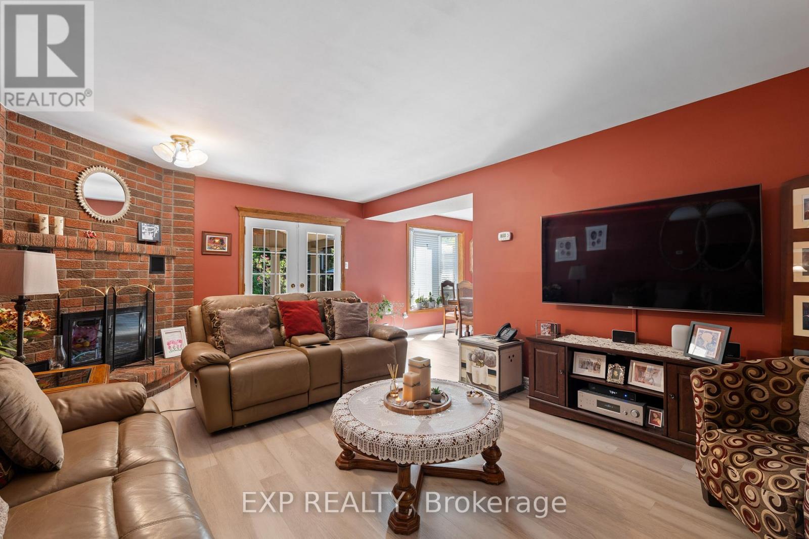 38 Capri Street, Thorold, Ontario  L2V 4S8 - Photo 7 - X13488546