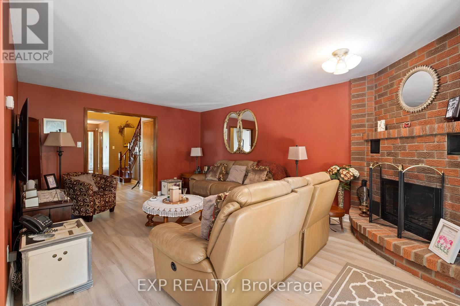 38 Capri Street, Thorold, Ontario  L2V 4S8 - Photo 8 - X13488546