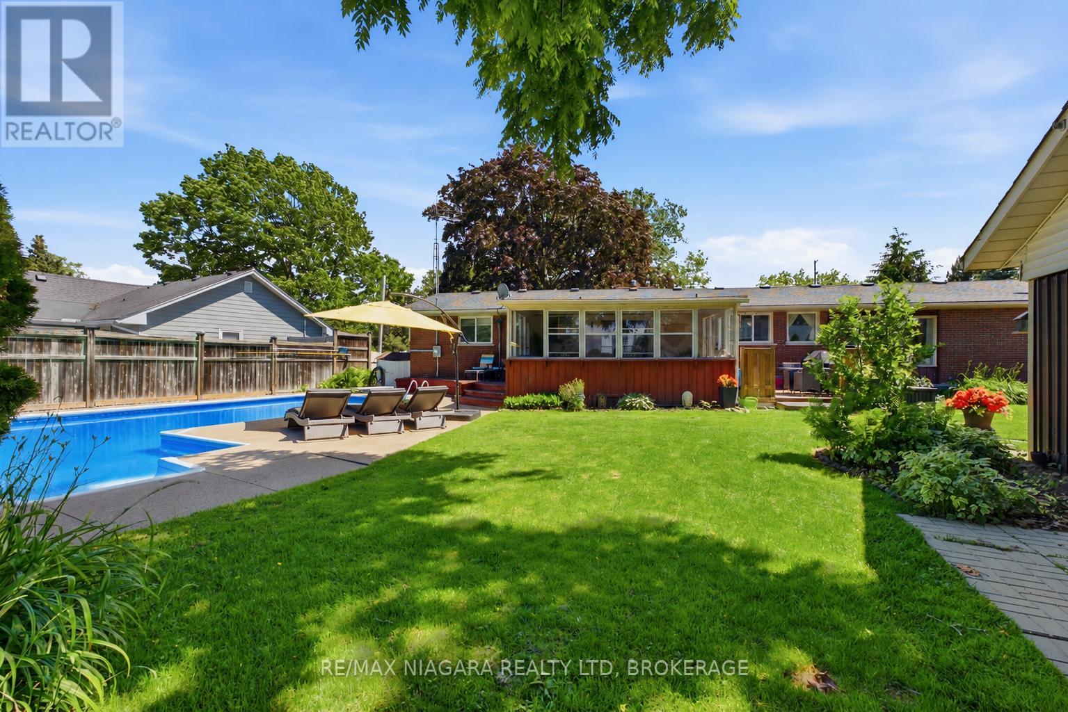 1042 Lakeshore Road W, St. Catharines, Ontario  L2R 6P9 - Photo 30 - X13488554