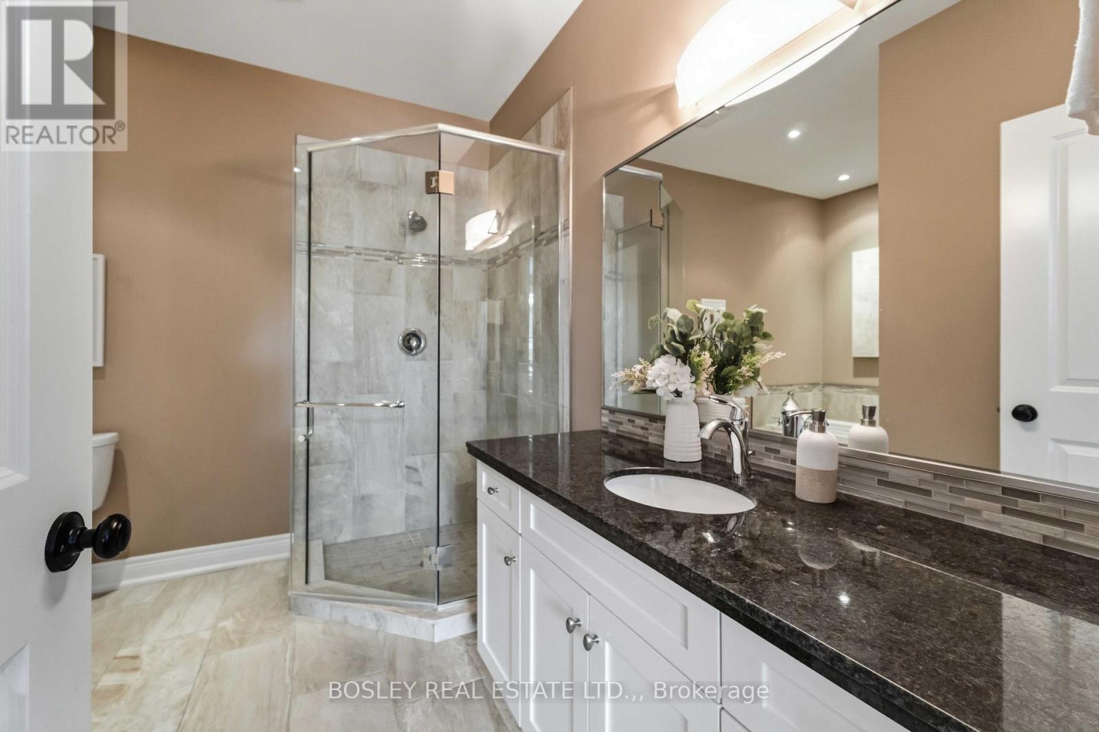 13 Emerald Common, St. Catharines, Ontario  L2M 0A7 - Photo 16 - X13489796