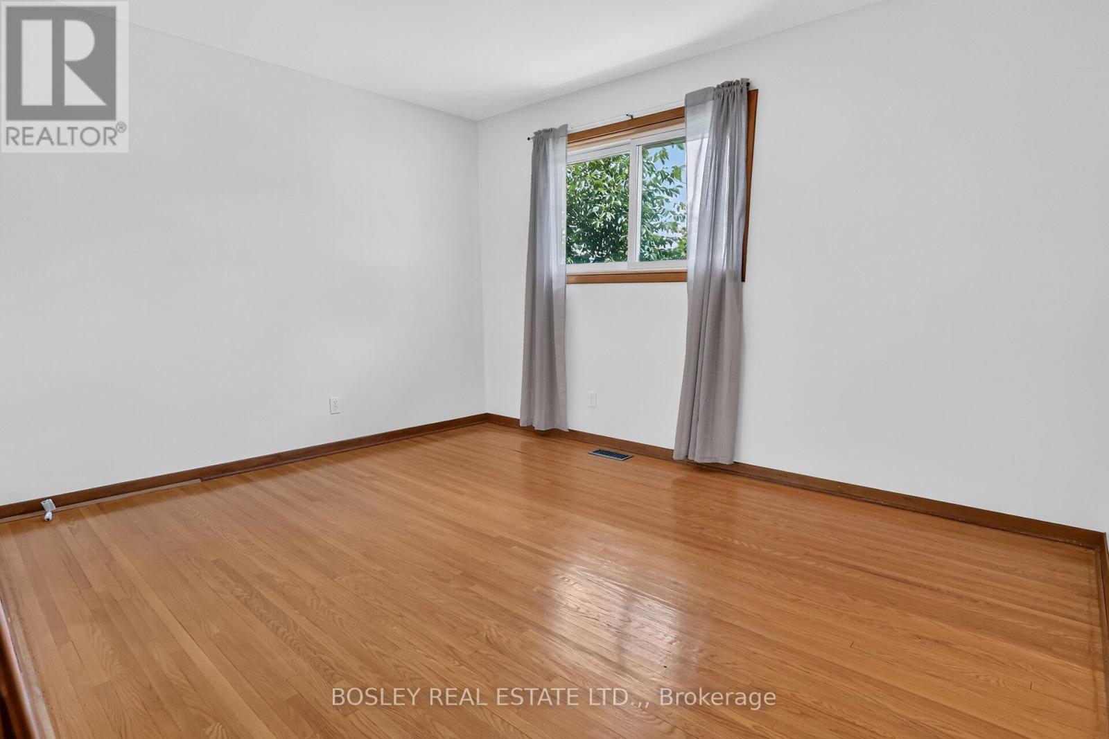 8410 Ares Court, Niagara Falls, Ontario  L2G 6P1 - Photo 22 - X13490446