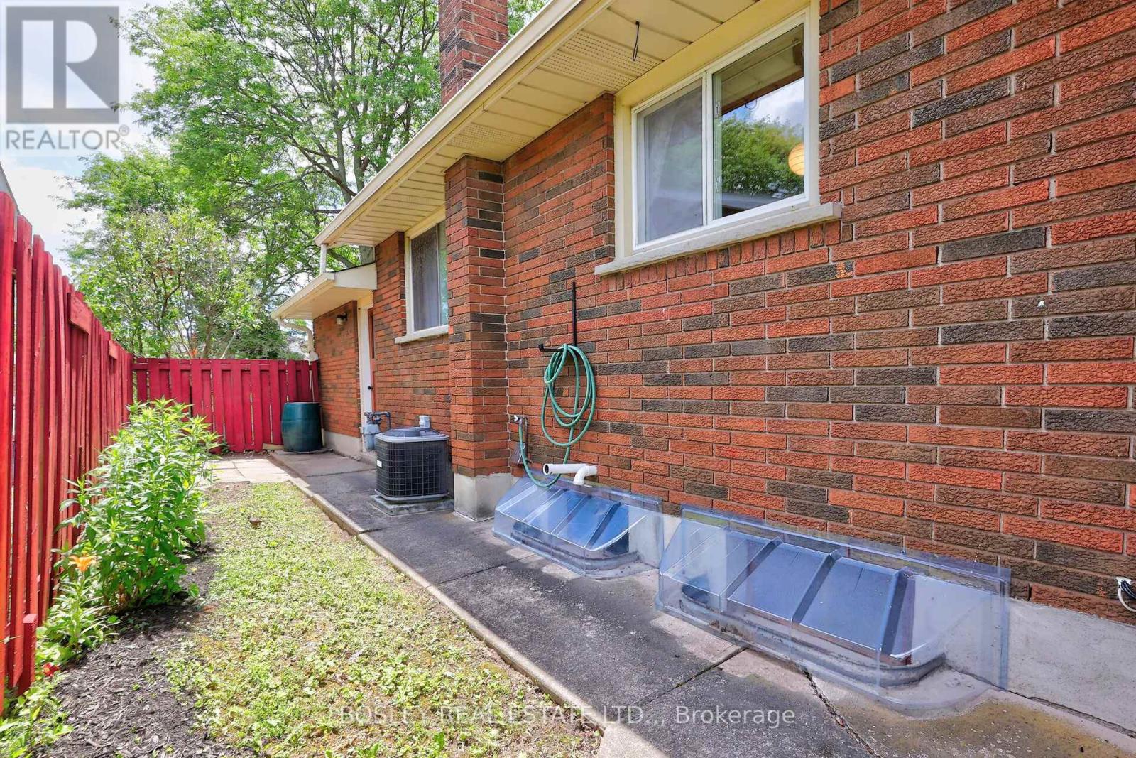8410 Ares Court, Niagara Falls, Ontario  L2G 6P1 - Photo 40 - X13490446