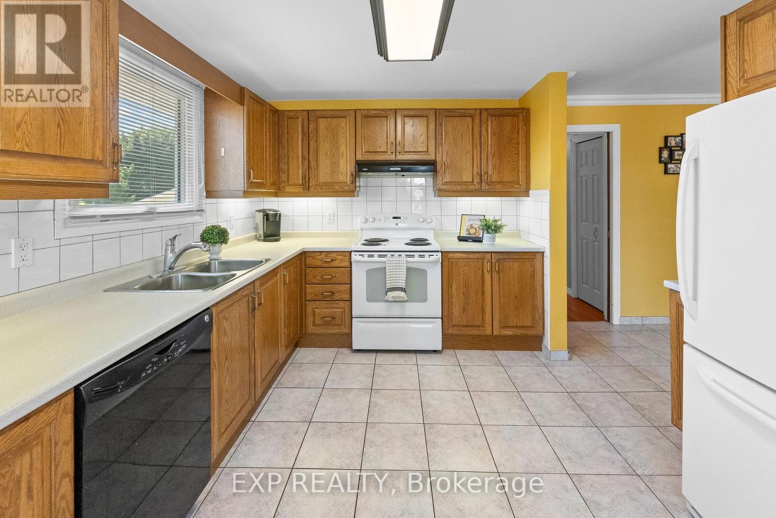 4083 Brookdale Drive, Niagara Falls, Ontario  L2H 2A9 - Photo 12 - X13490682