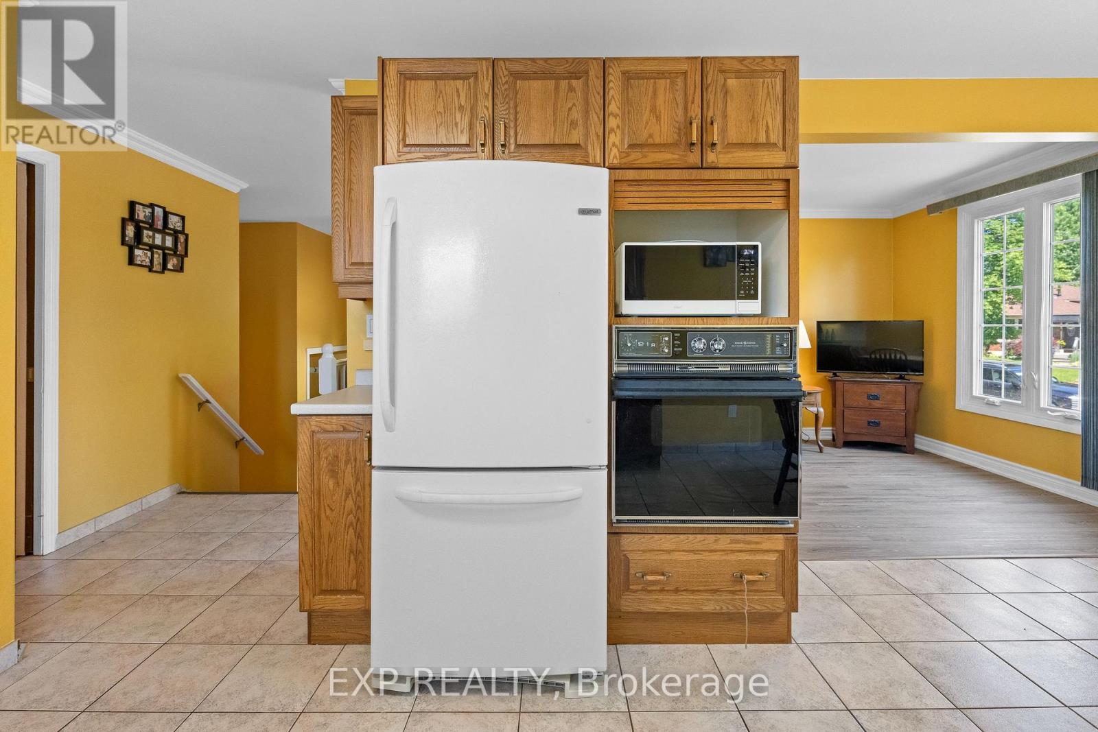 4083 Brookdale Drive, Niagara Falls, Ontario  L2H 2A9 - Photo 13 - X13490682