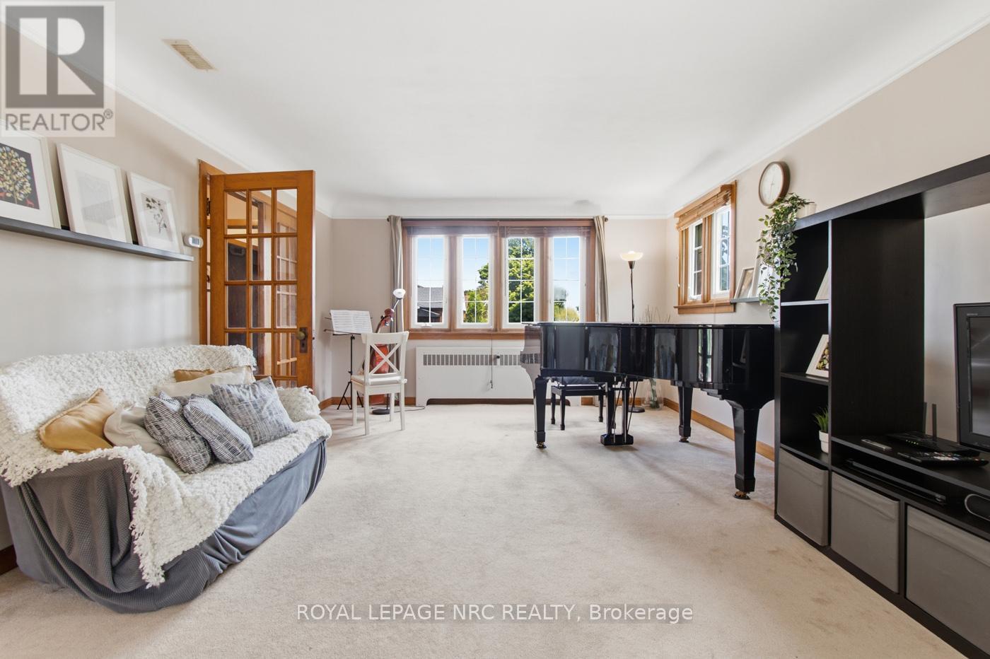 6040 Latshaw Street, Niagara Falls, Ontario  L2G 1R2 - Photo 13 - X13490734