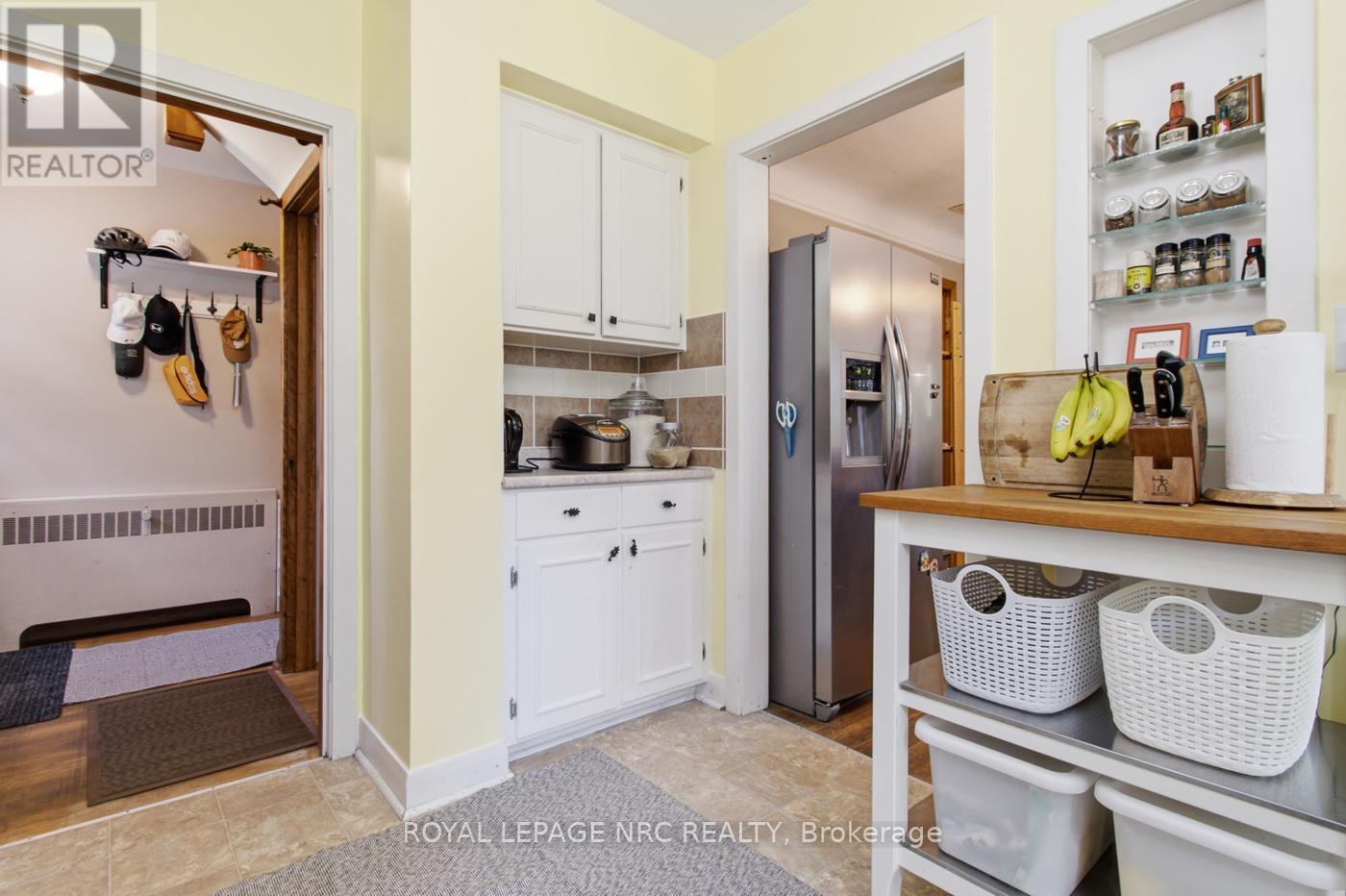 6040 Latshaw Street, Niagara Falls, Ontario  L2G 1R2 - Photo 18 - X13490734