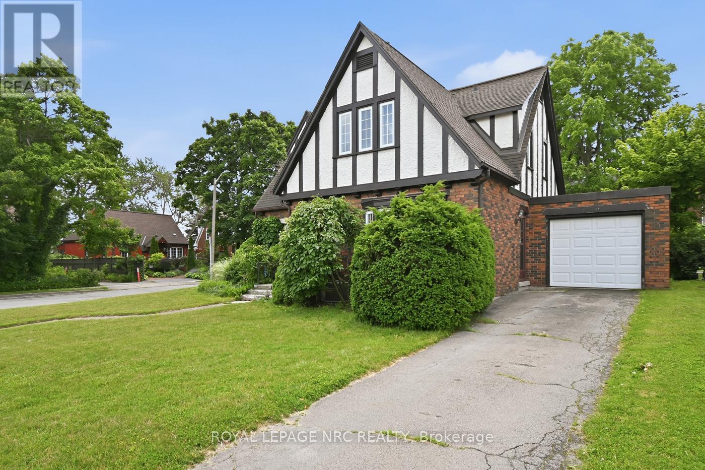 6040 Latshaw Street, Niagara Falls, Ontario  L2G 1R2 - Photo 2 - X13490734