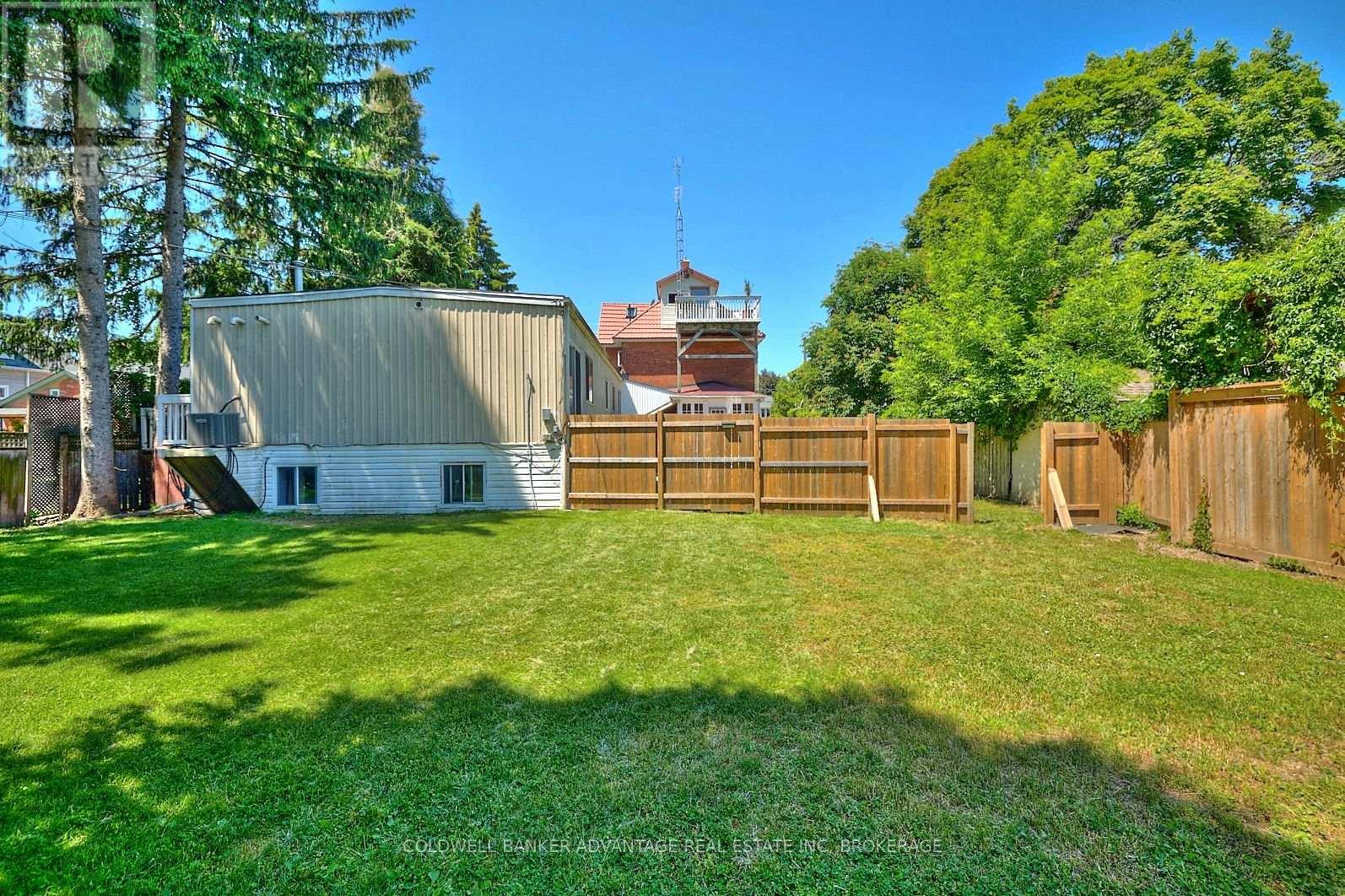 144 Geneva Street, St. Catharines, Ontario  L2R 4N8 - Photo 22 - X13491452