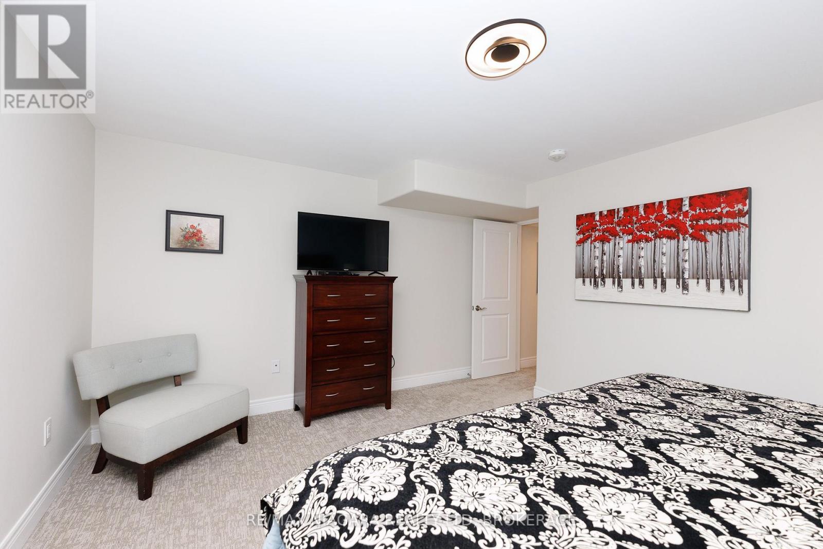 26 Sassafras Row, Fort Erie, Ontario  L0S 1N0 - Photo 33 - X13491848