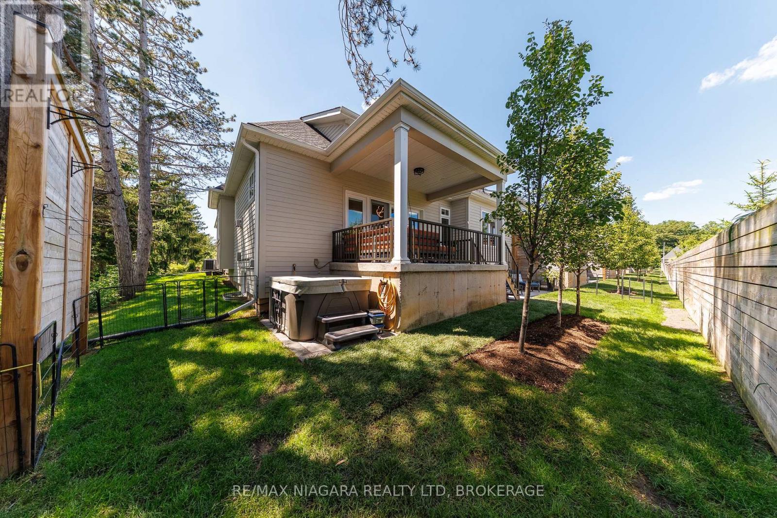 26 Sassafras Row, Fort Erie, Ontario  L0S 1N0 - Photo 39 - X13491848