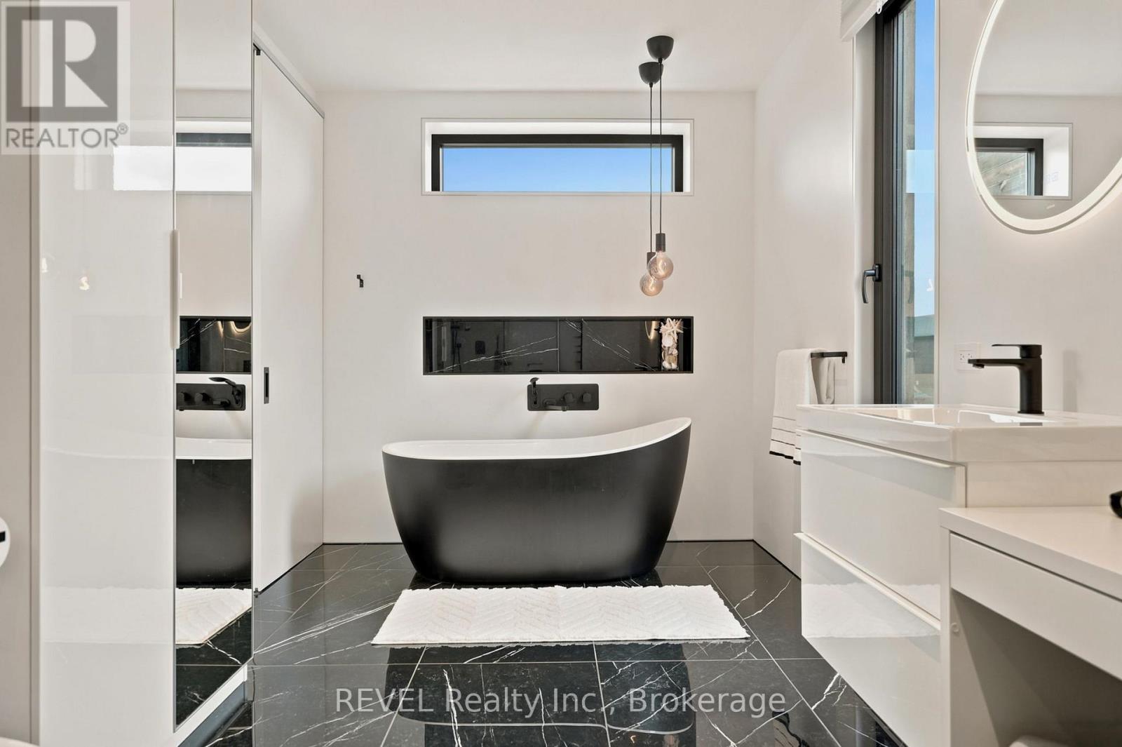 81 Mackenzie King Avenue, St. Catharines, Ontario  L2P 0E1 - Photo 26 - X13492080