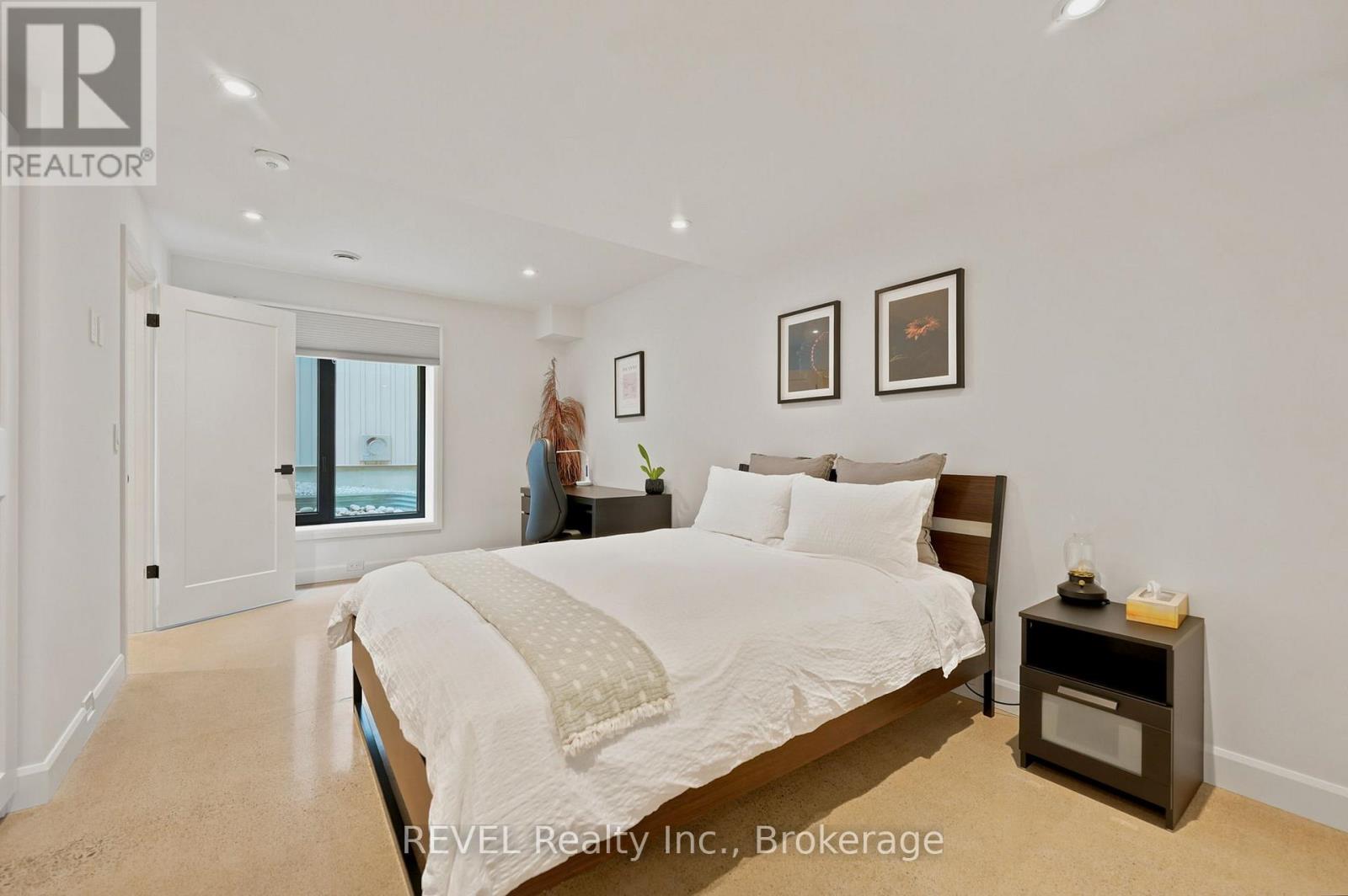 81 Mackenzie King Avenue, St. Catharines, Ontario  L2P 0E1 - Photo 41 - X13492080