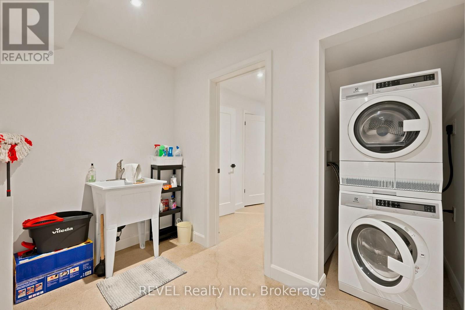 81 Mackenzie King Avenue, St. Catharines, Ontario  L2P 0E1 - Photo 44 - X13492080