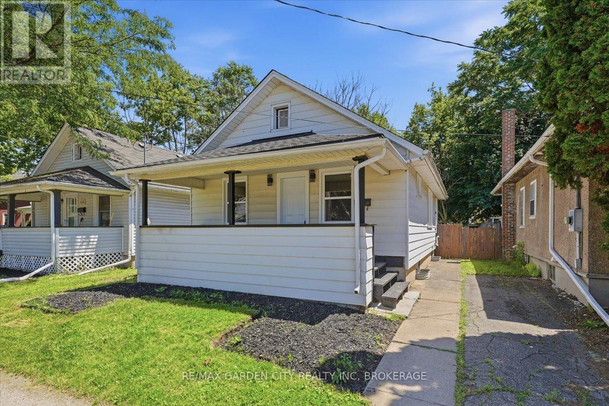 106 Carlton Street, St. Catharines, Ontario  L2R 1R3 - Photo 27 - X13492276