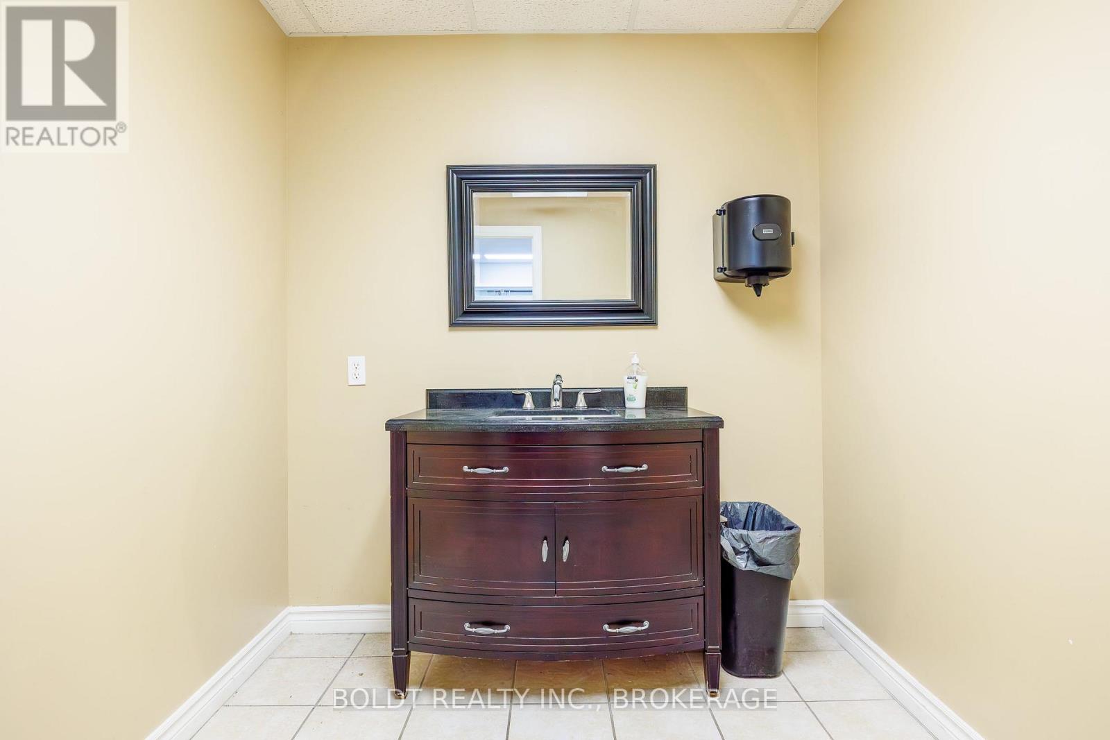 13-15 Secord Drive, St. Catharines, Ontario  L2N 1K9 - Photo 15 - X13492874