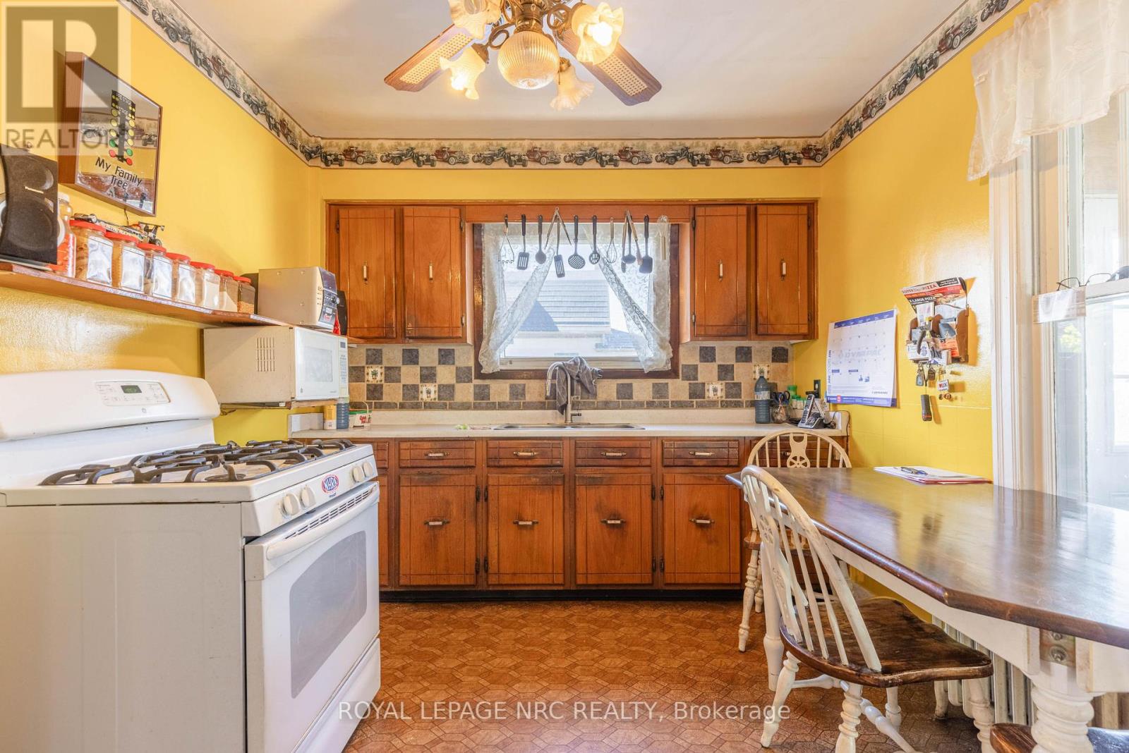 19 Cunningham Street, Thorold, Ontario  L2V 3K6 - Photo 18 - X13492892