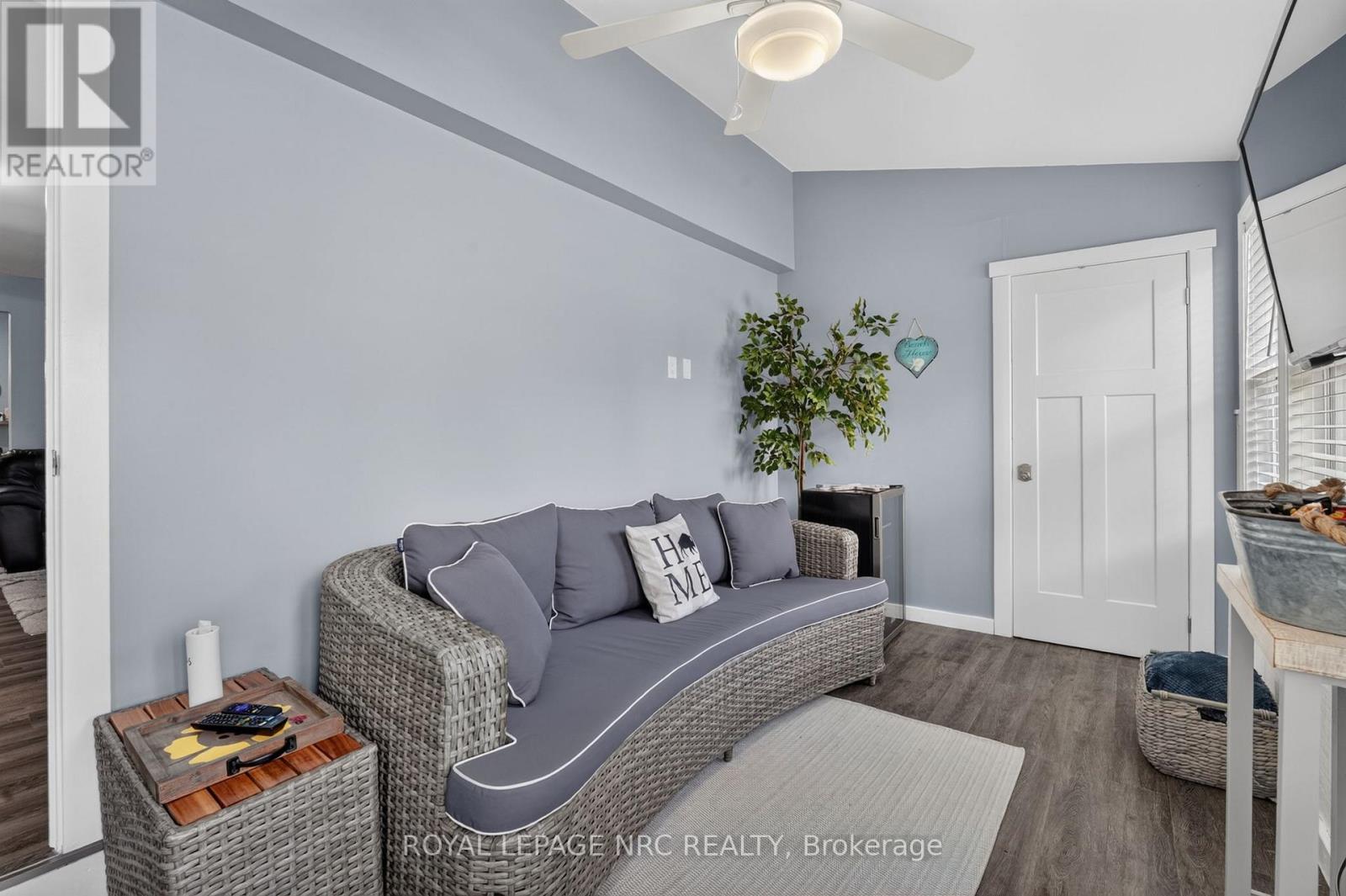 404 Lakewood Avenue, Fort Erie, Ontario  L0S 1B0 - Photo 10 - X13493358