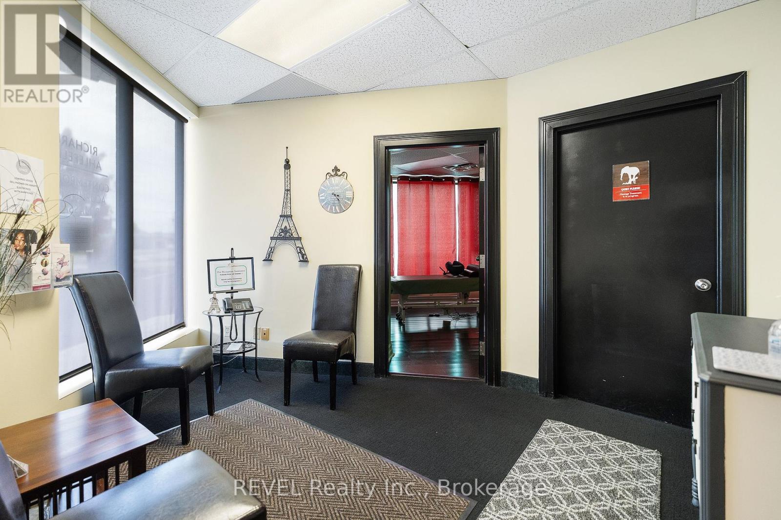 100b - 36 Hiscott Street, St. Catharines, Ontario  L2R 1C8 - Photo 5 - X13493770