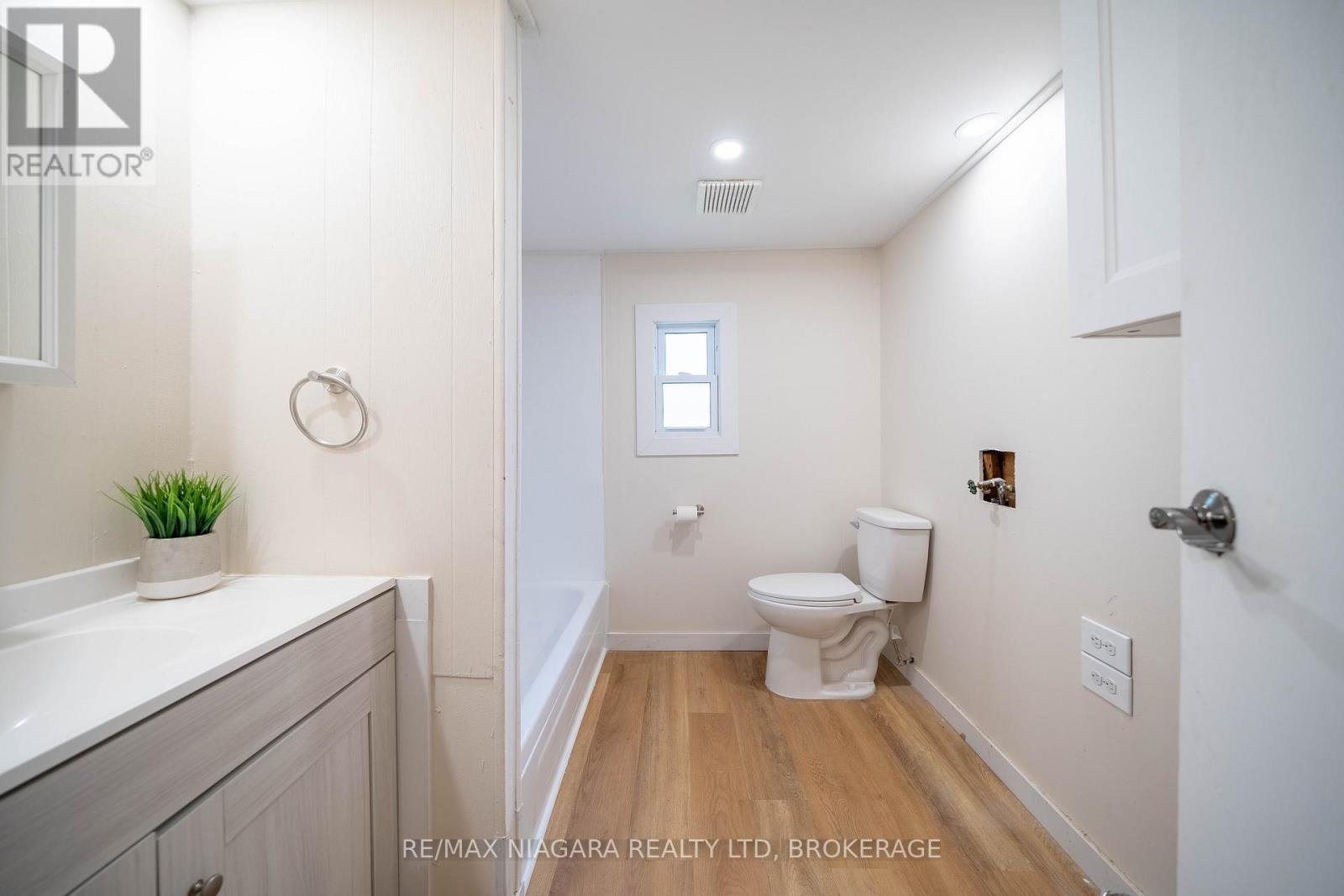 4595 Abigail Lane, Lincoln, Ontario  L3J 0W1 - Photo 13 - X13493986
