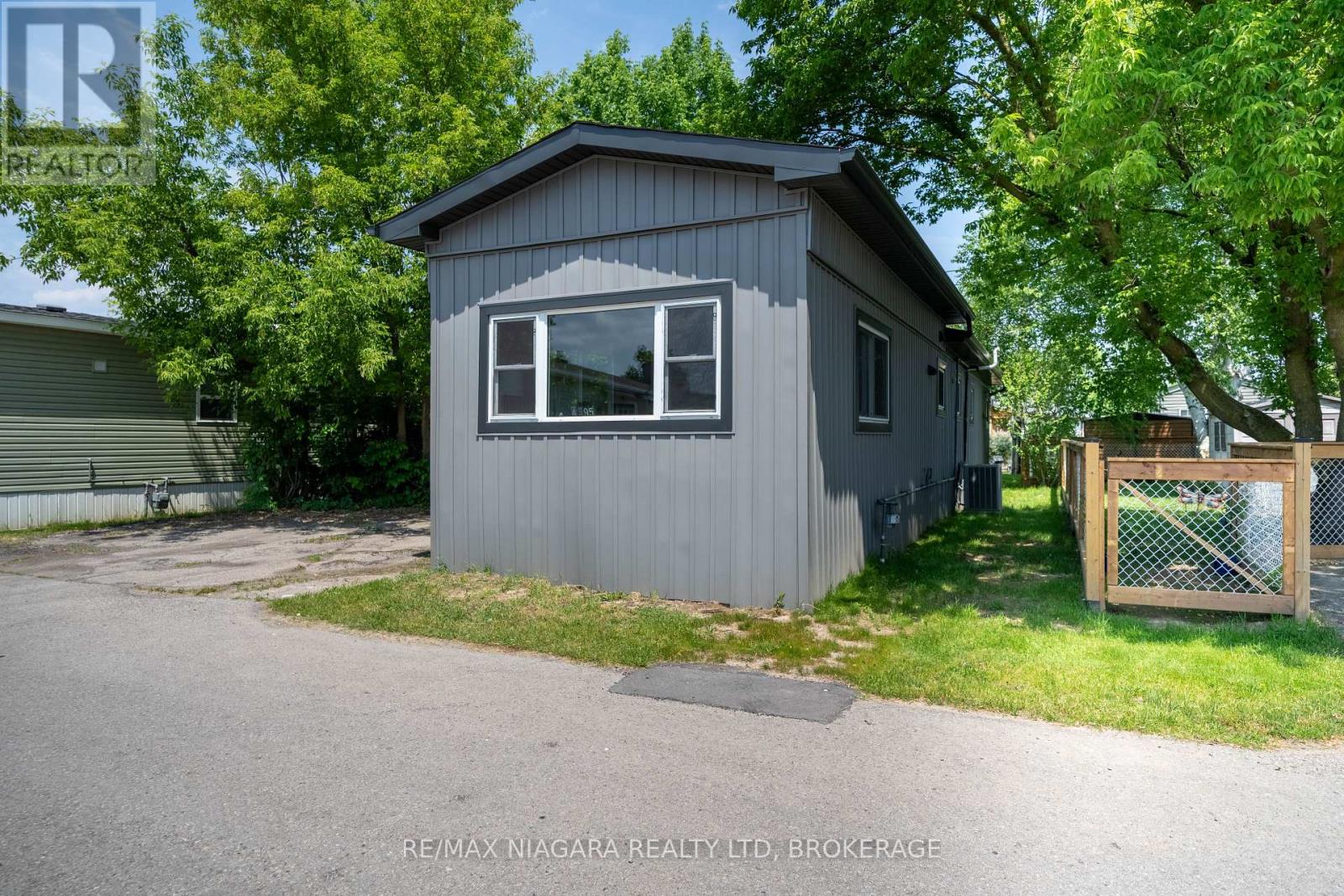 4595 Abigail Lane, Lincoln, Ontario  L3J 0W1 - Photo 18 - X13493986