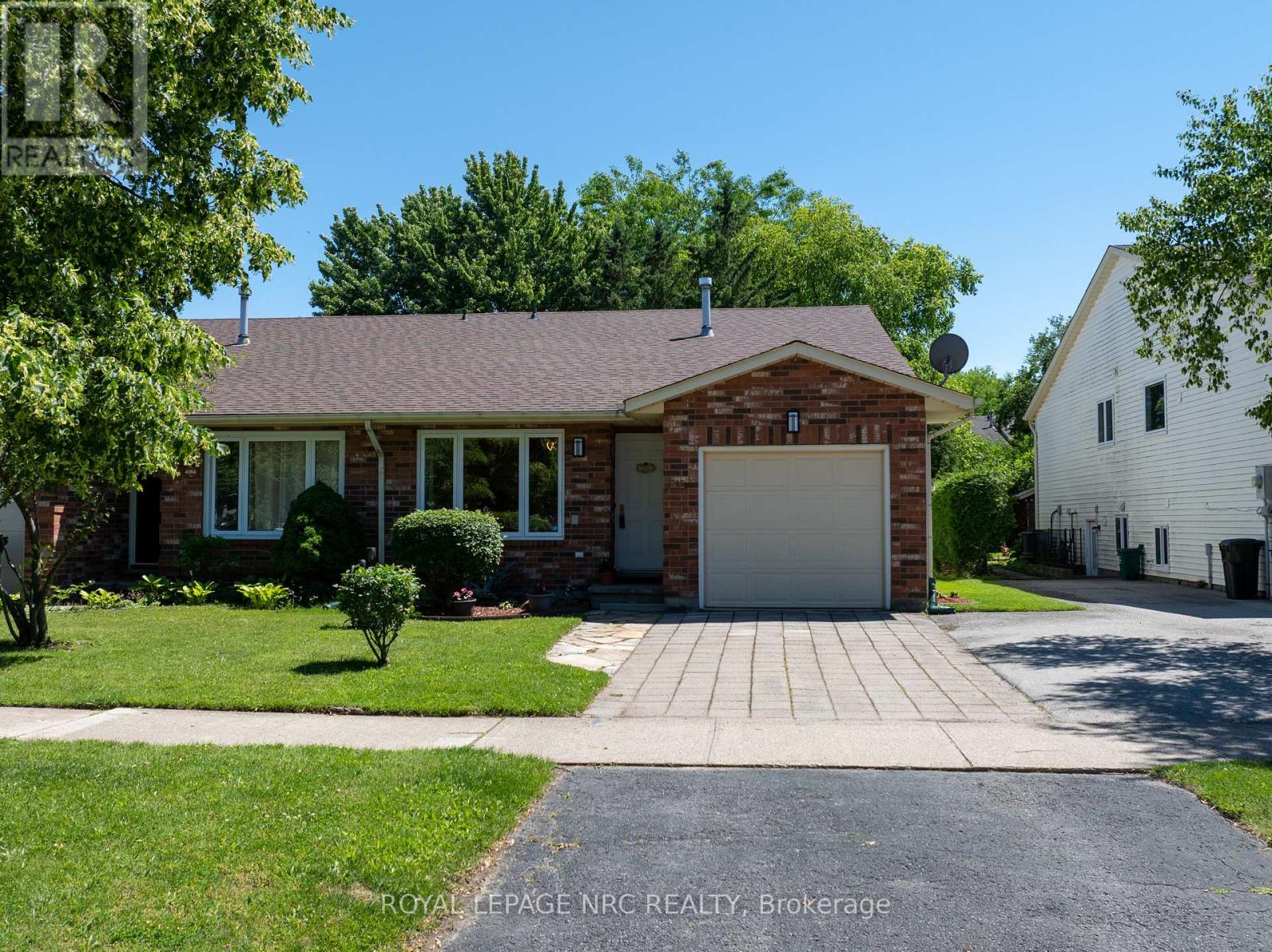 4916 HOMESTEAD DRIVE, Lincoln, Ontario