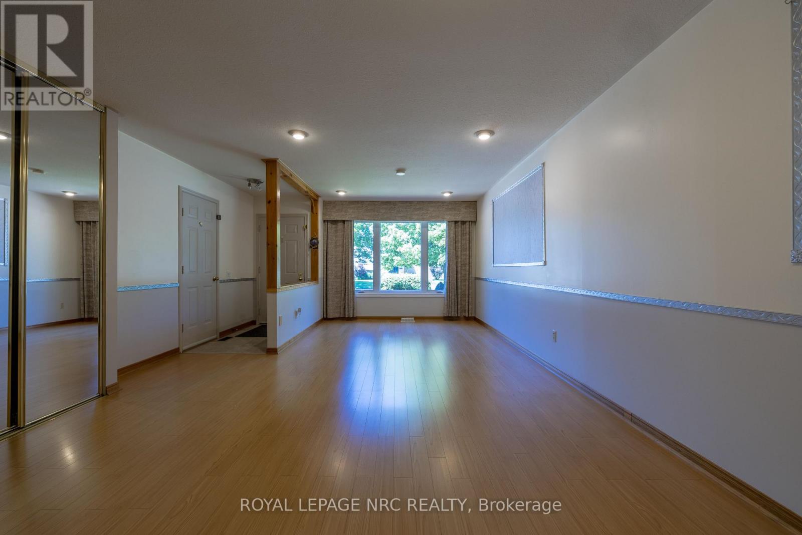 4916 Homestead Drive, Lincoln, Ontario  L3J 0C4 - Photo 15 - X13494264
