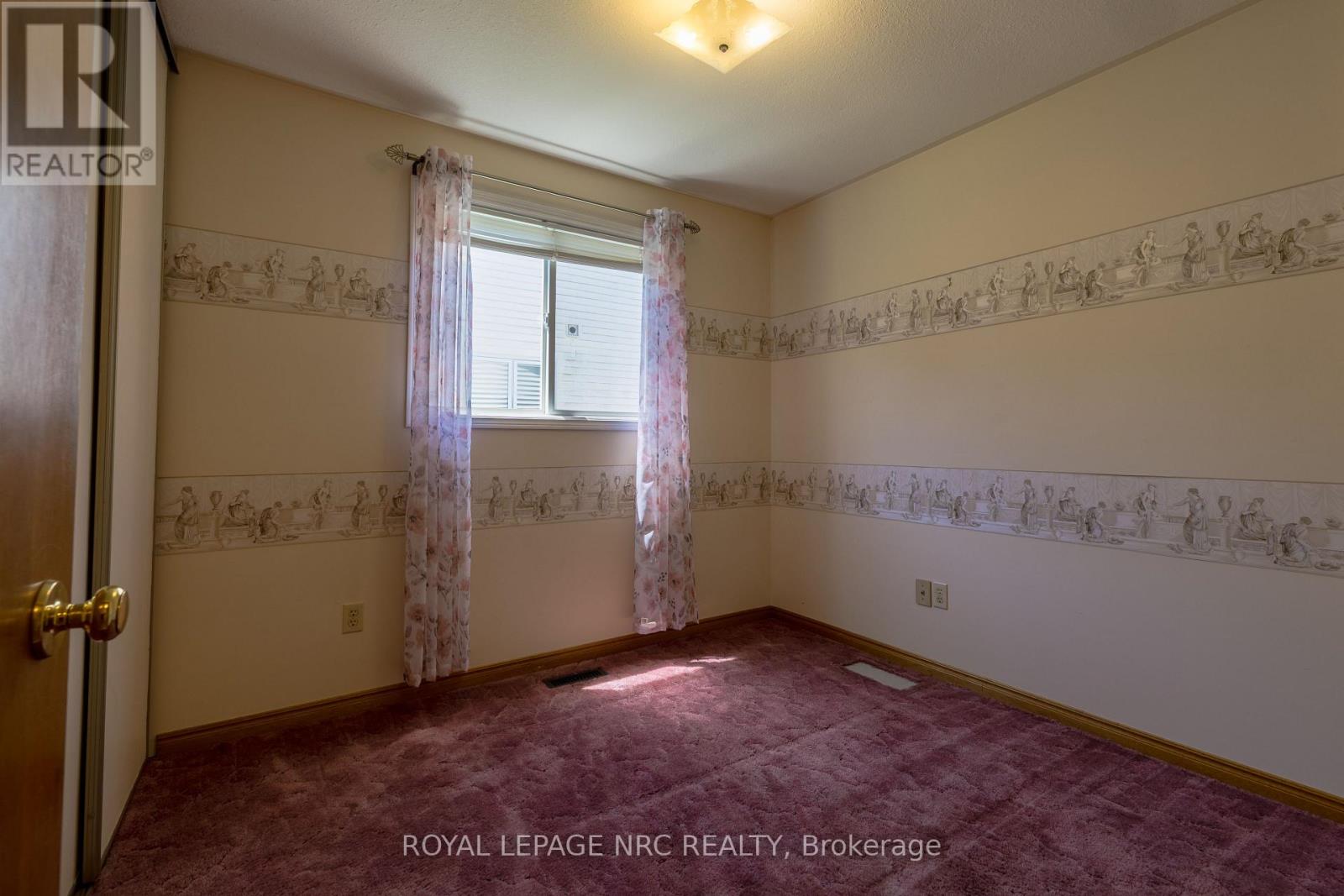 4916 Homestead Drive, Lincoln, Ontario  L3J 0C4 - Photo 21 - X13494264