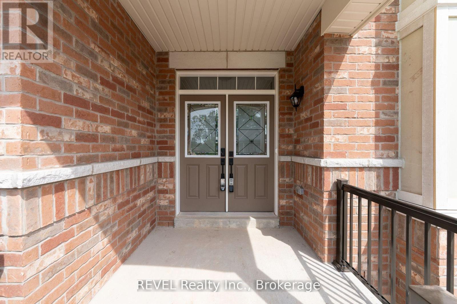 Upper - 4568 Lyons Parkway, Niagara Falls, Ontario  L2E 6S6 - Photo 5 - X13494538