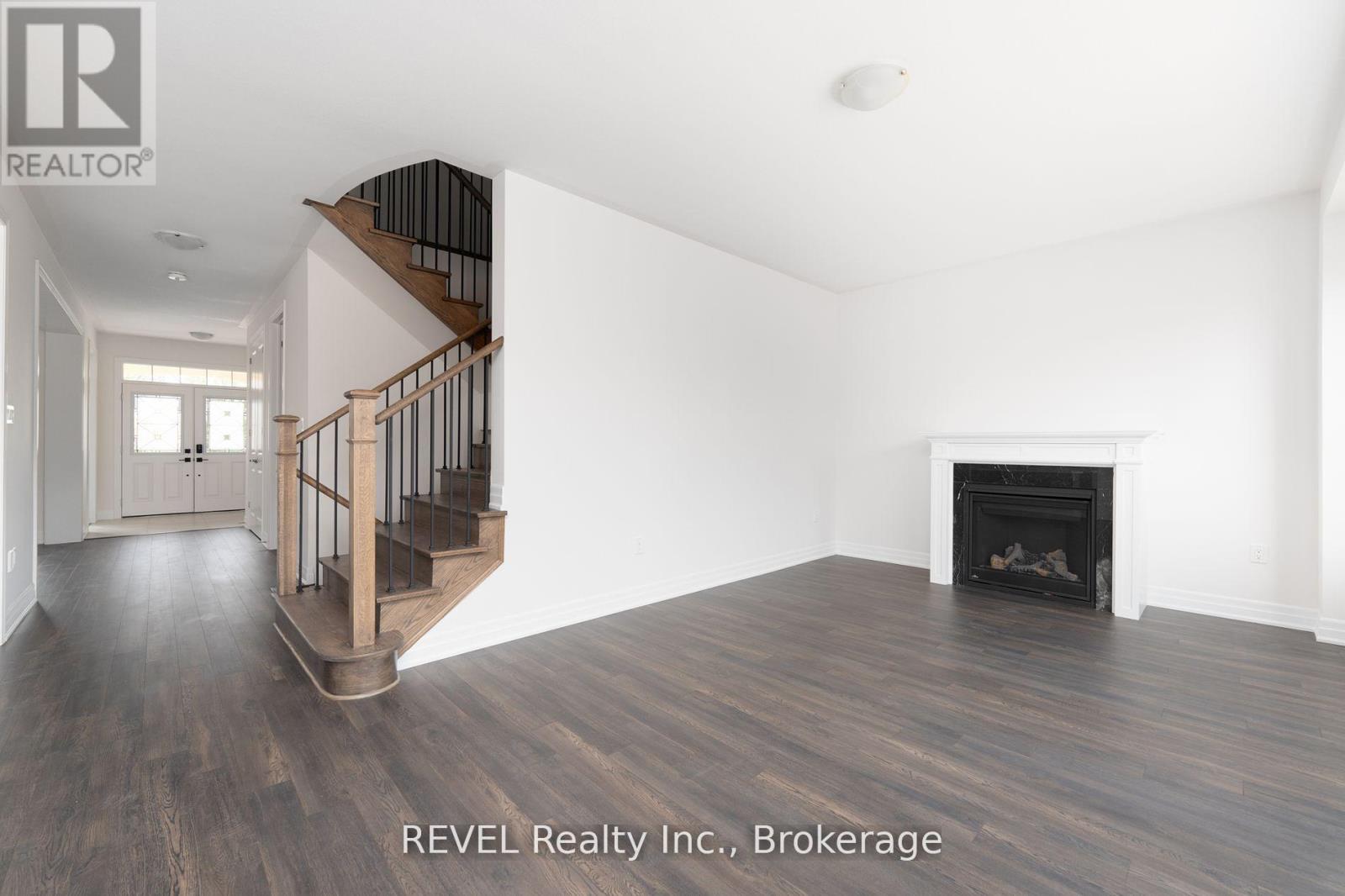 Upper - 4568 Lyons Parkway, Niagara Falls, Ontario  L2E 6S6 - Photo 9 - X13494538