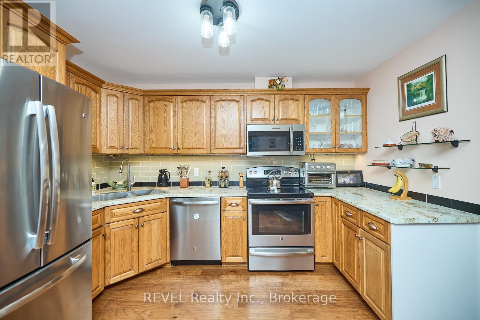 19 Knoll Street, Port Colborne, Ontario  L3K 5A4 - Photo 17 - X13494616