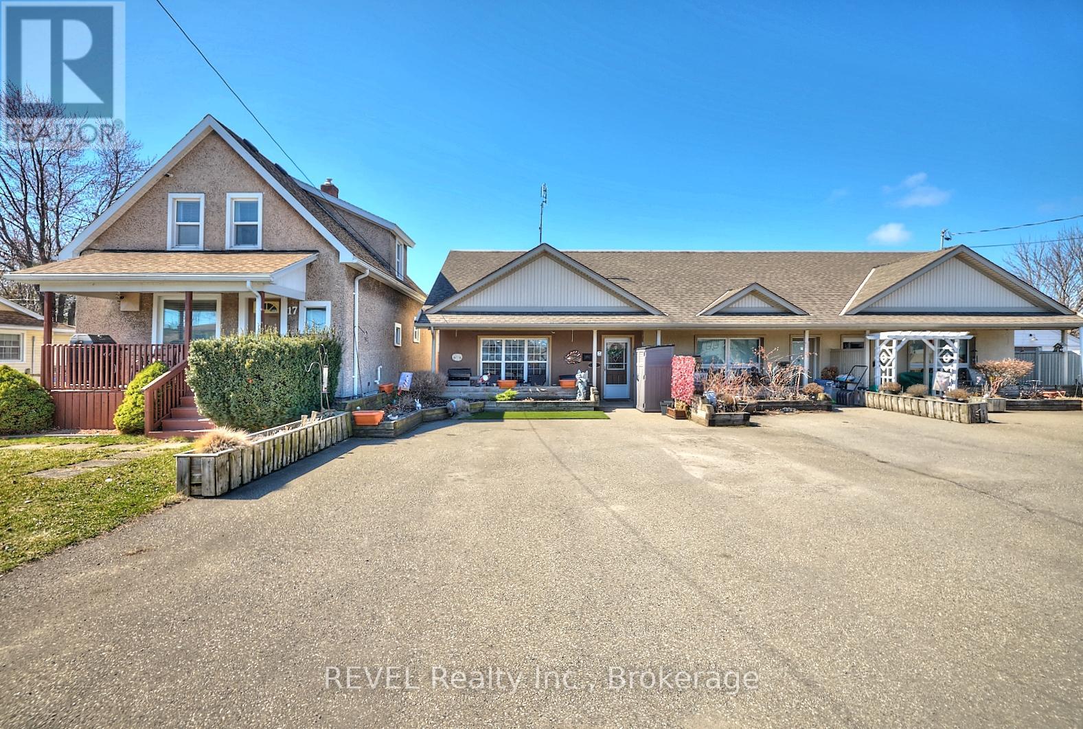 19 Knoll Street, Port Colborne, Ontario  L3K 5A4 - Photo 3 - X13494616