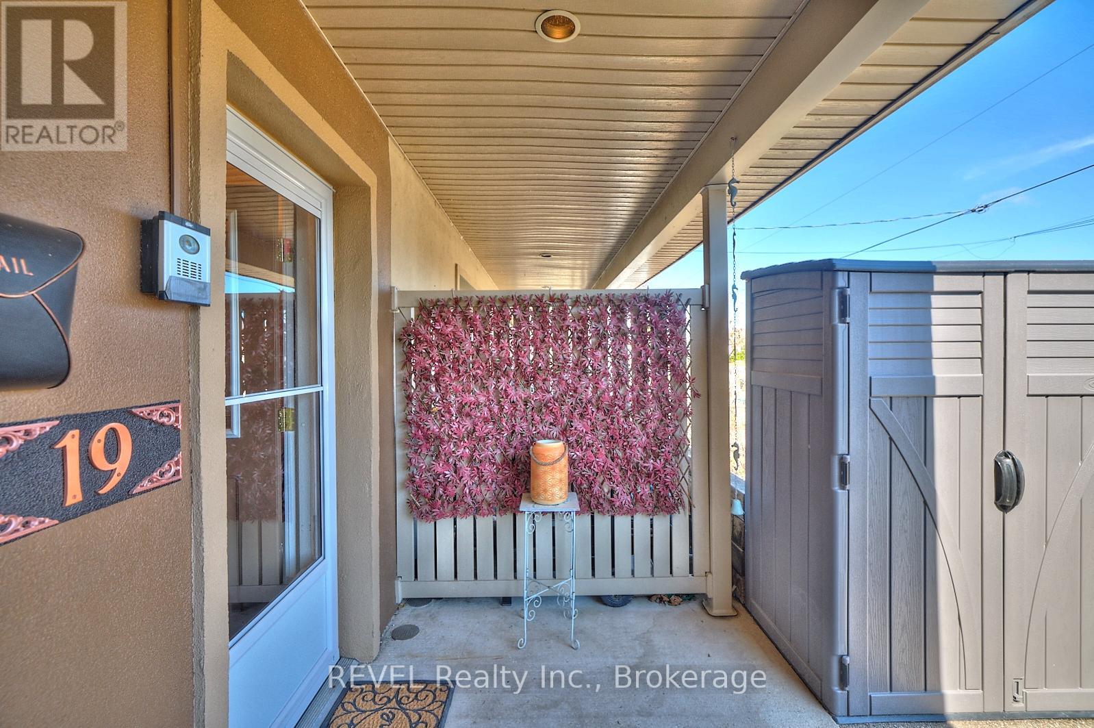 19 Knoll Street, Port Colborne, Ontario  L3K 5A4 - Photo 8 - X13494616
