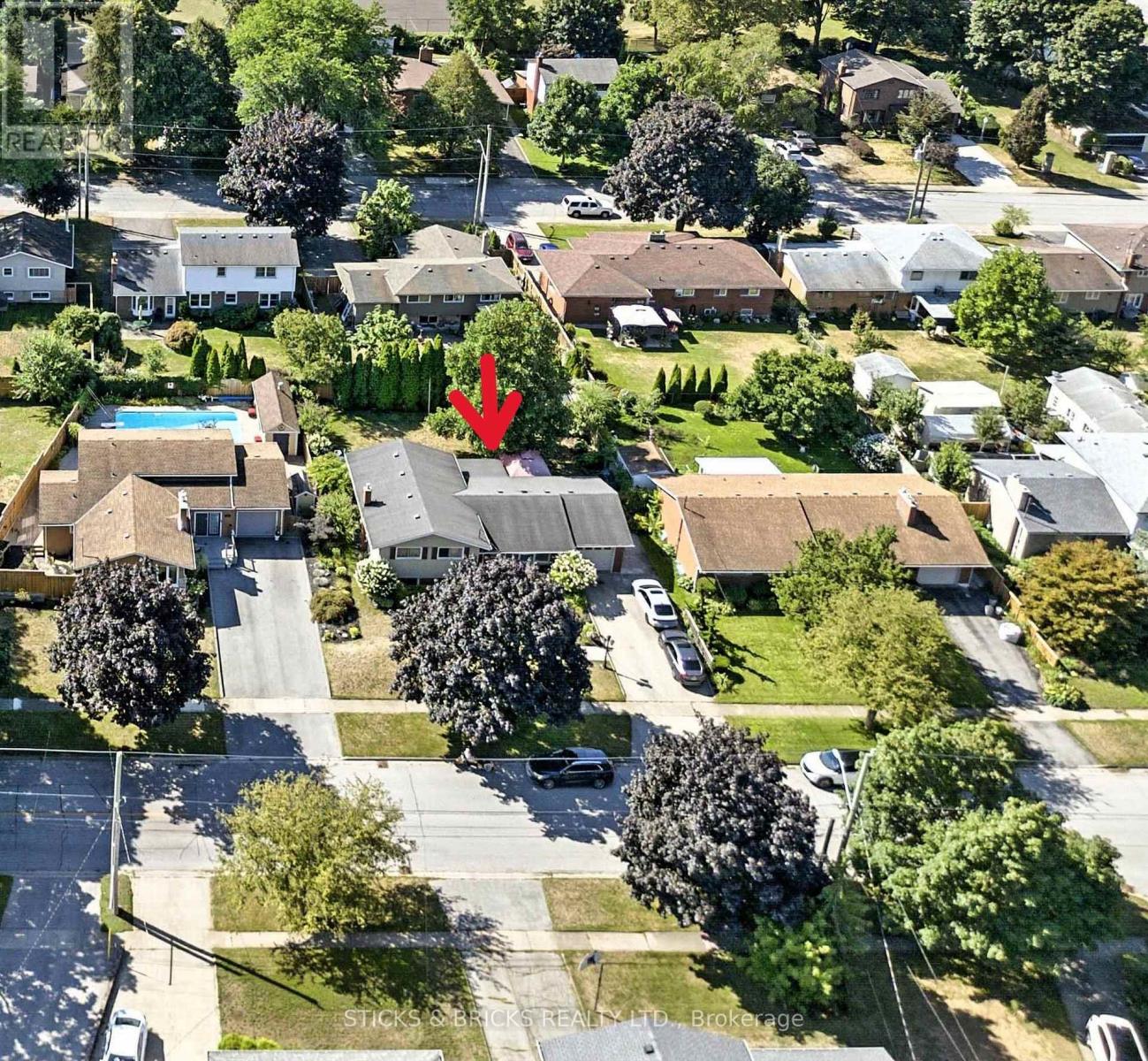 6762 Cherrygrove Road, Niagara Falls, Ontario  L2E 5M6 - Photo 3 - X13494860