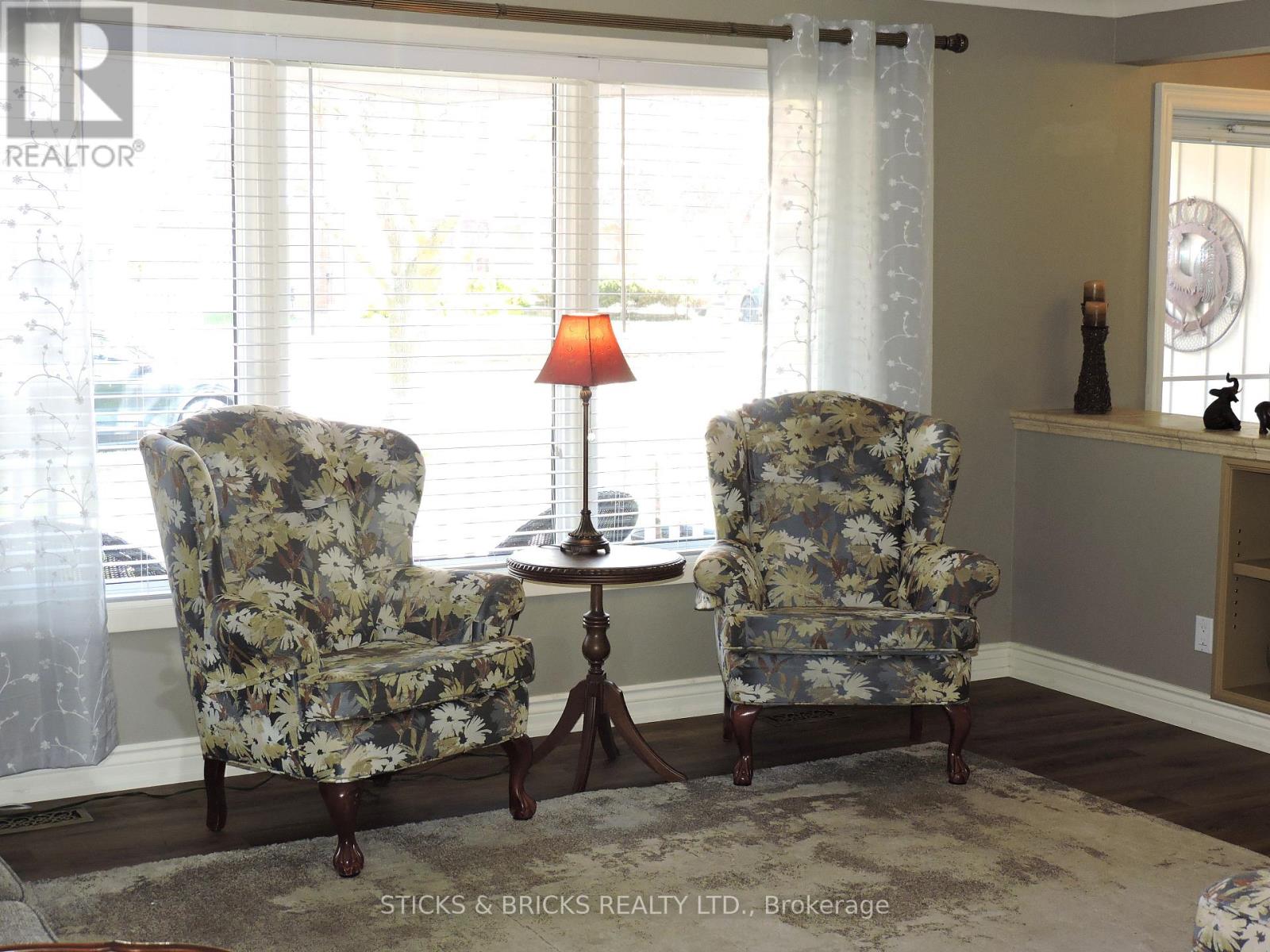 6762 Cherrygrove Road, Niagara Falls, Ontario  L2E 5M6 - Photo 8 - X13494860