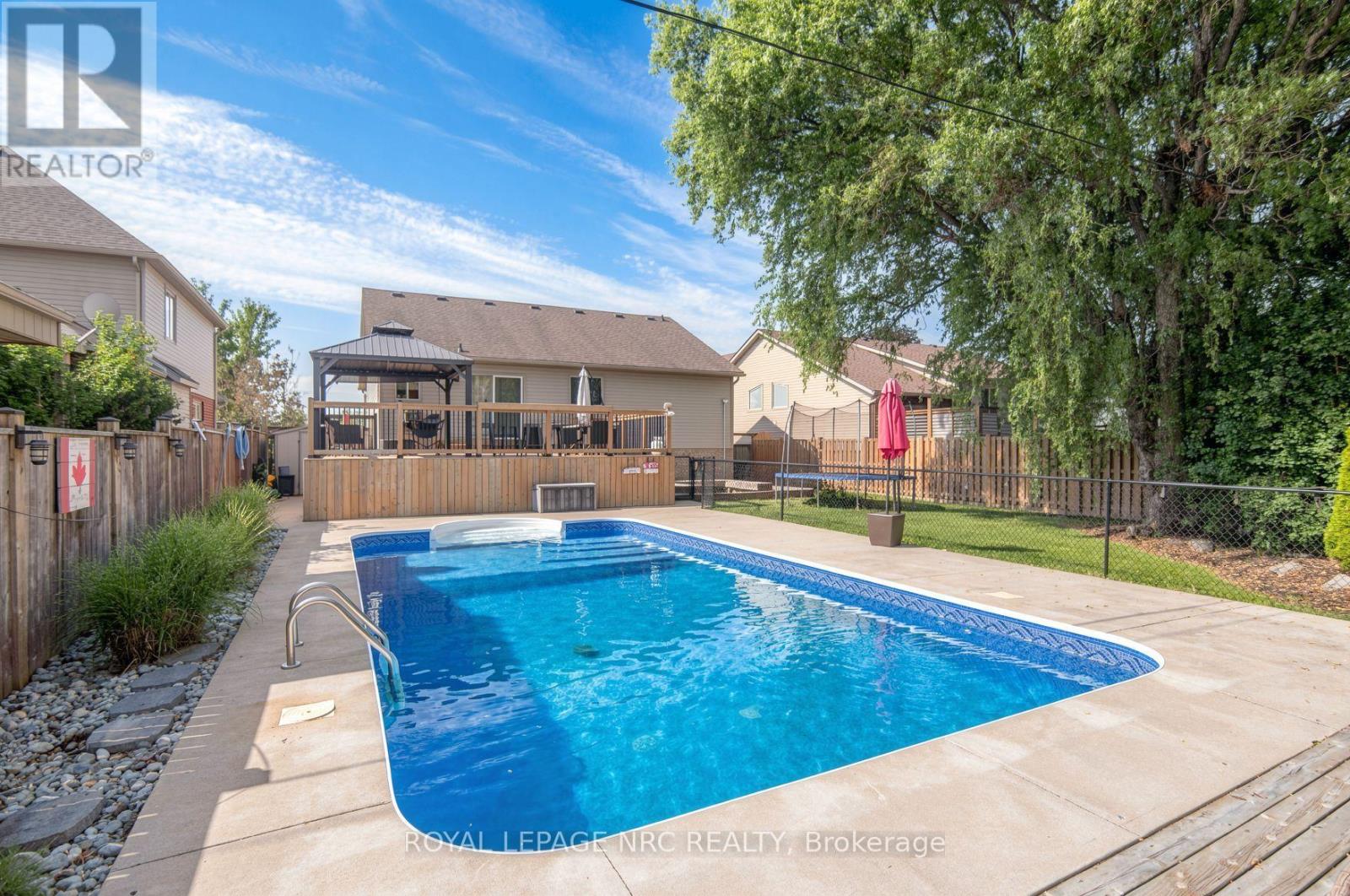 4001 WEINBRENNER ROAD, Niagara Falls, Ontario