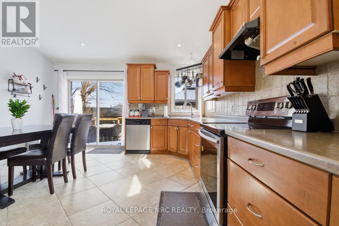 4001 Weinbrenner Road, Niagara Falls, Ontario  L2G 7X9 - Photo 14 - X13495014