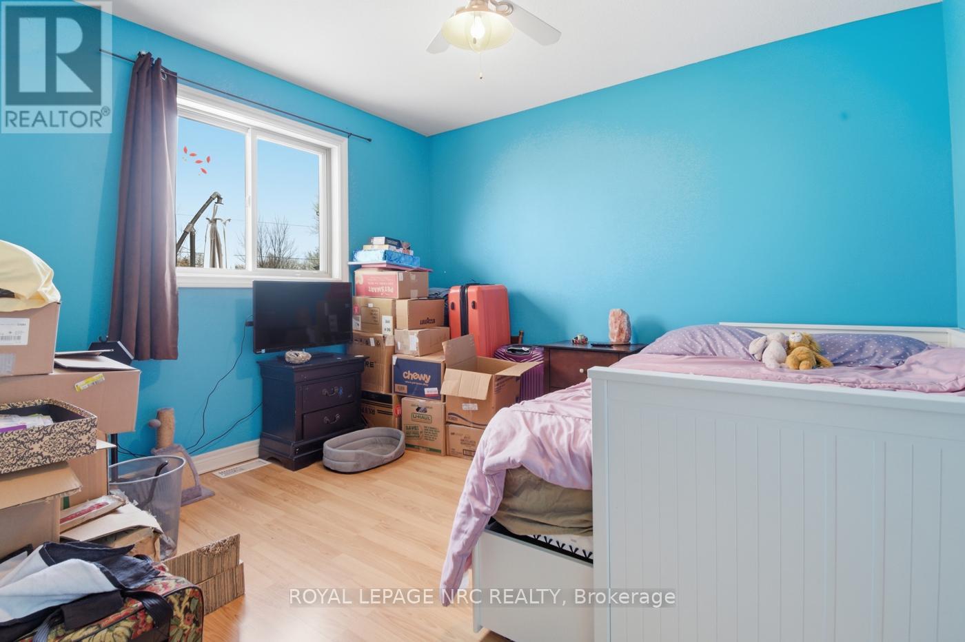 4001 Weinbrenner Road, Niagara Falls, Ontario  L2G 7X9 - Photo 20 - X13495014