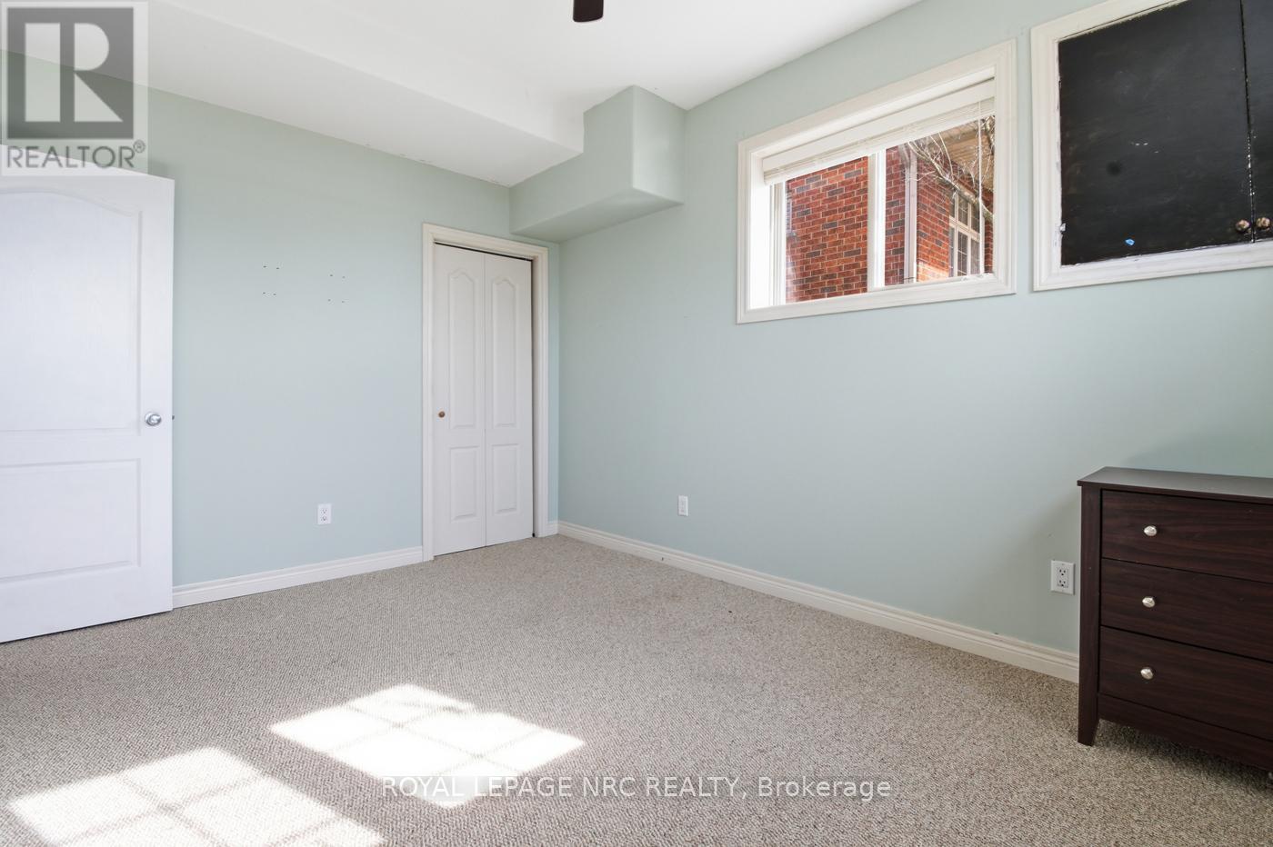 4001 Weinbrenner Road, Niagara Falls, Ontario  L2G 7X9 - Photo 31 - X13495014
