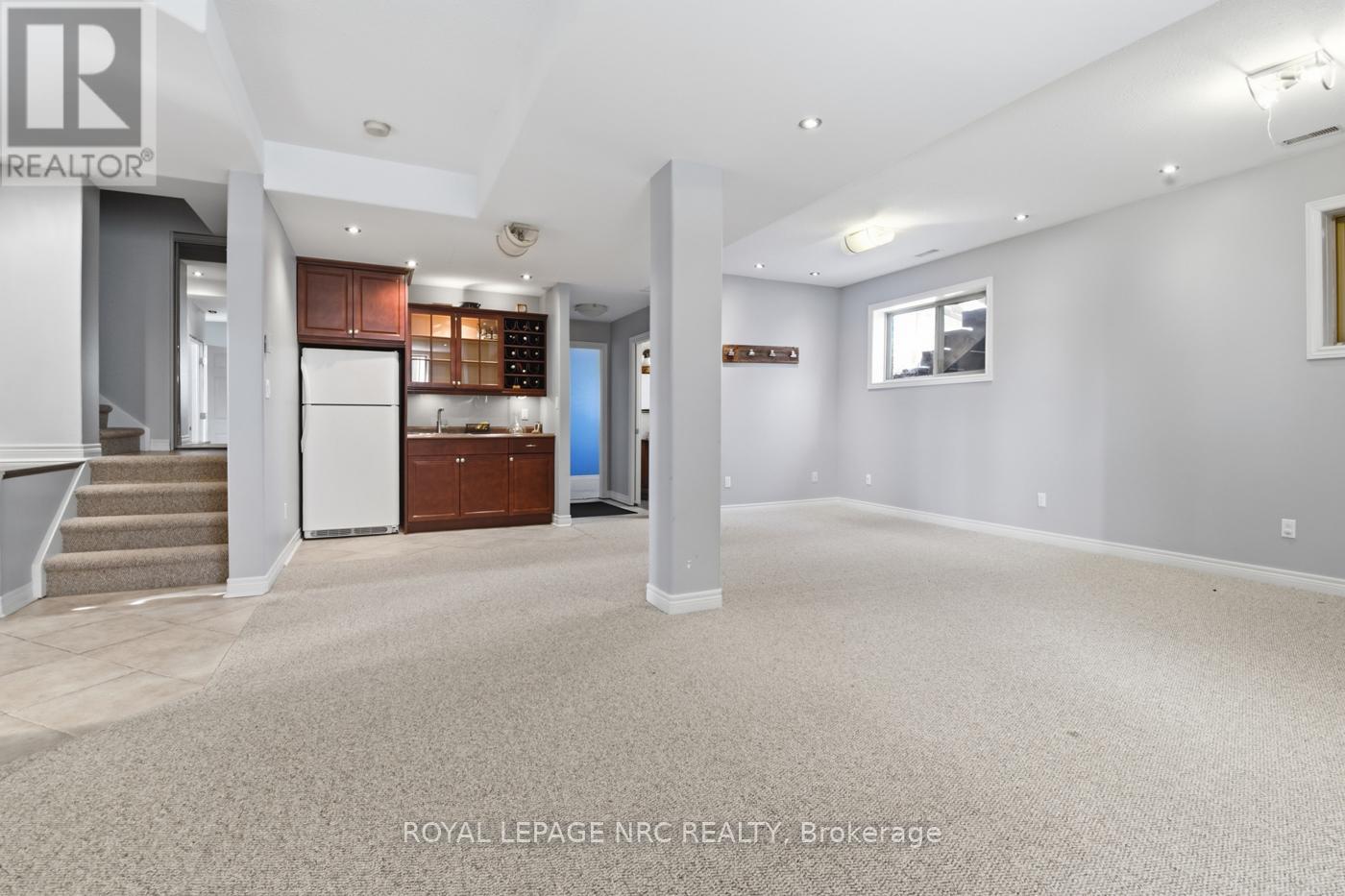 4001 Weinbrenner Road, Niagara Falls, Ontario  L2G 7X9 - Photo 36 - X13495014