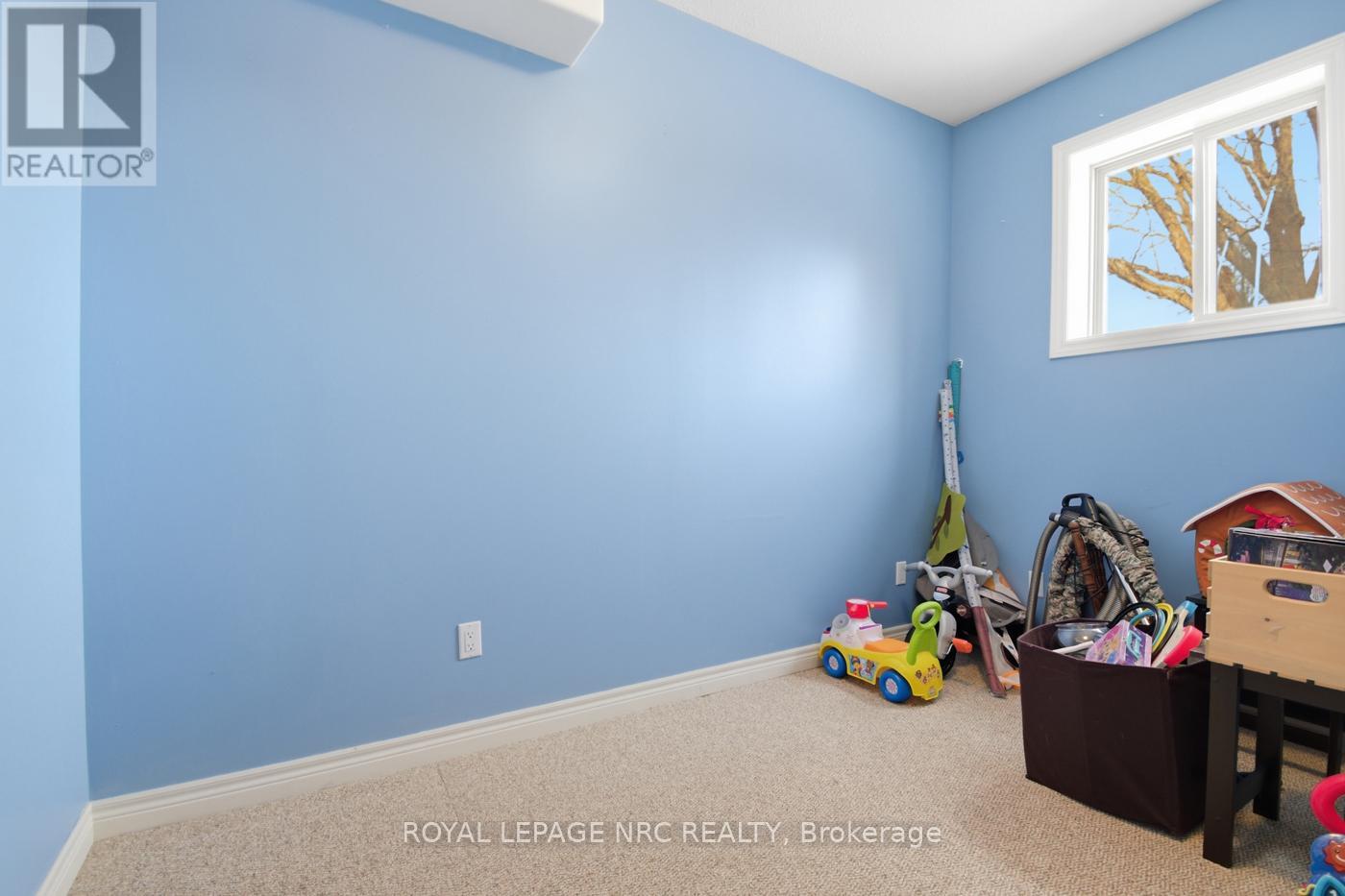4001 Weinbrenner Road, Niagara Falls, Ontario  L2G 7X9 - Photo 39 - X13495014