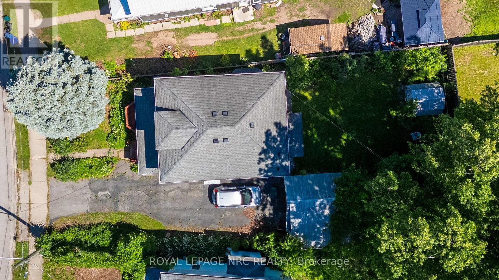 4719 Epworth Circle, Niagara Falls, Ontario  L2E 1C7 - Photo 3 - X13495938