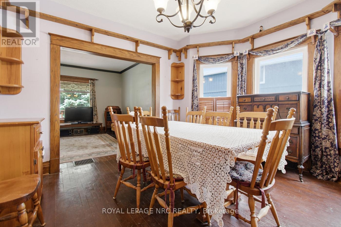 4719 Epworth Circle, Niagara Falls, Ontario  L2E 1C7 - Photo 4 - X13495938