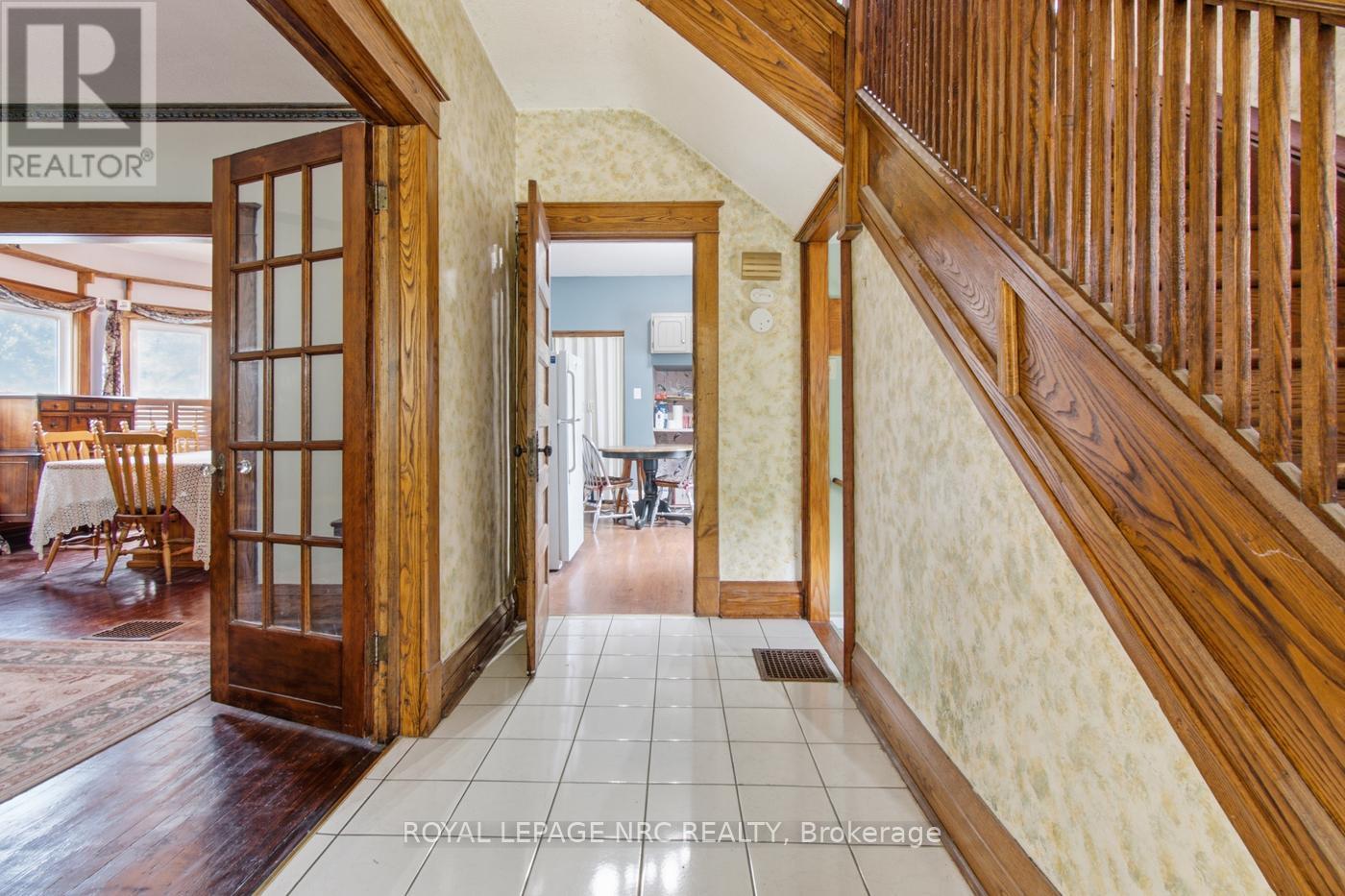 4719 Epworth Circle, Niagara Falls, Ontario  L2E 1C7 - Photo 6 - X13495938
