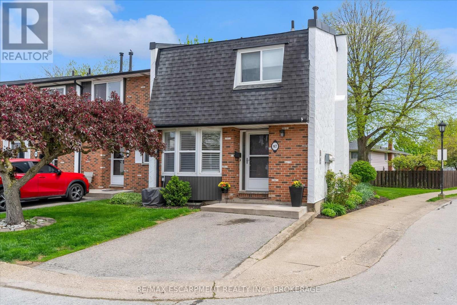 97 - 77 Linwell Road, St. Catharines, Ontario  L2N 6R1 - Photo 2 - X13495998