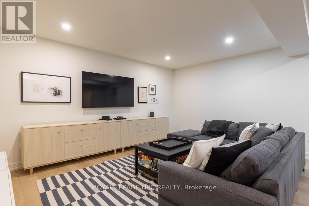 166 Dalhousie Avenue, St. Catharines, Ontario  L2N 4X7 - Photo 34 - X13496408